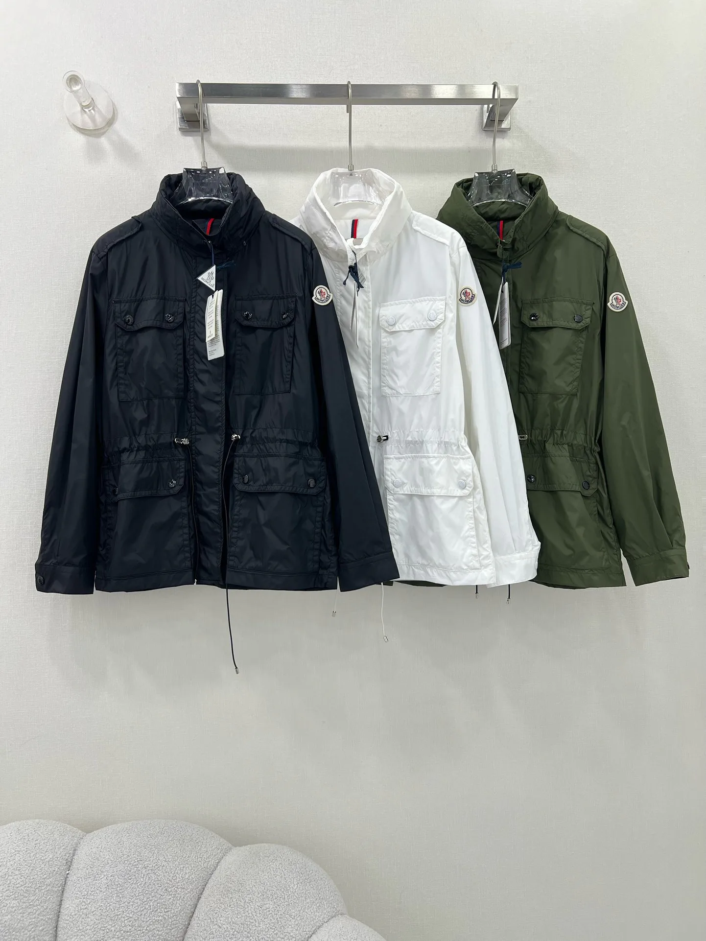 Куртки И Пуховики Женские Moncler 12778603