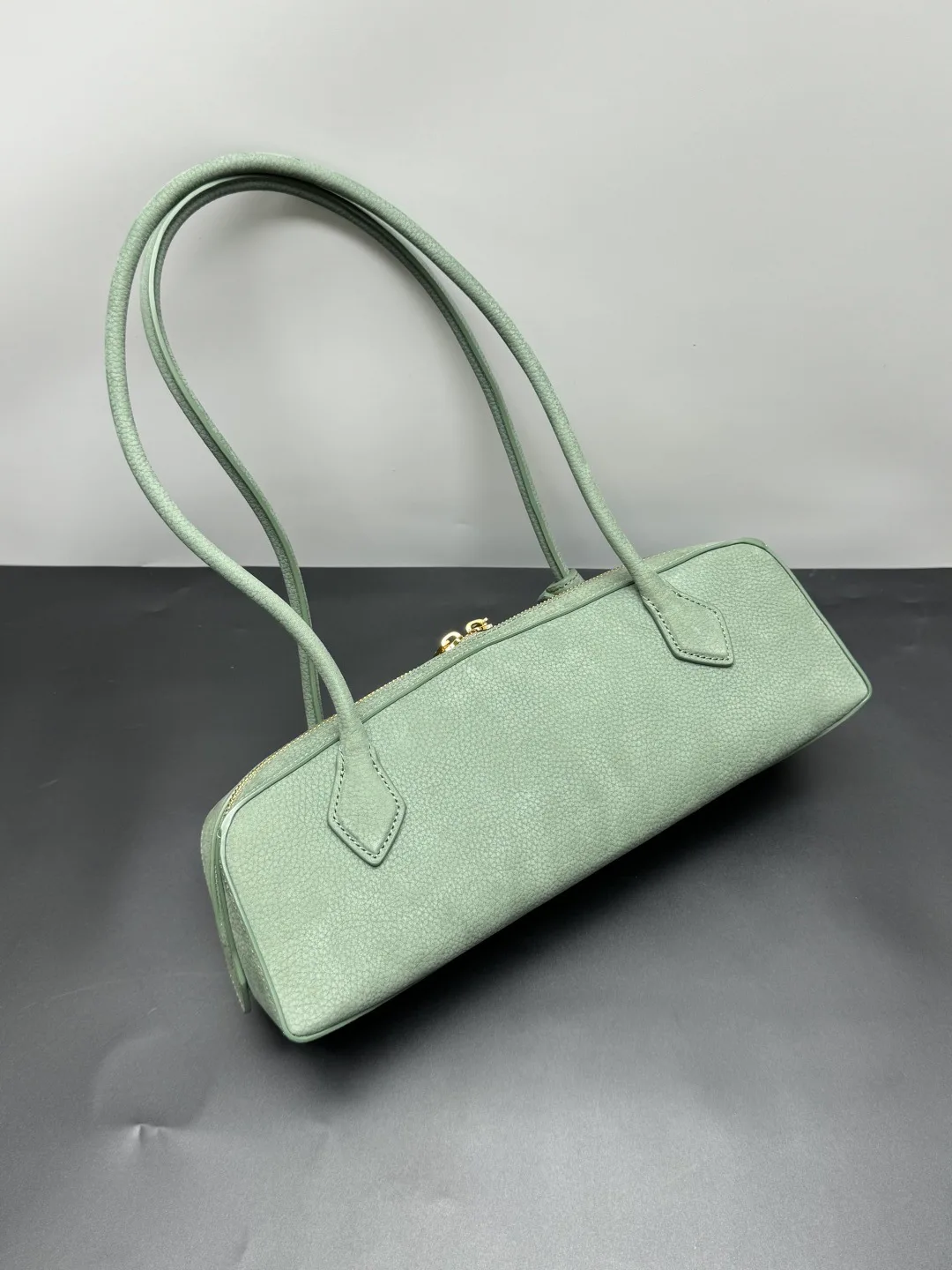 Классические Сумки Женские Alaia 11667414