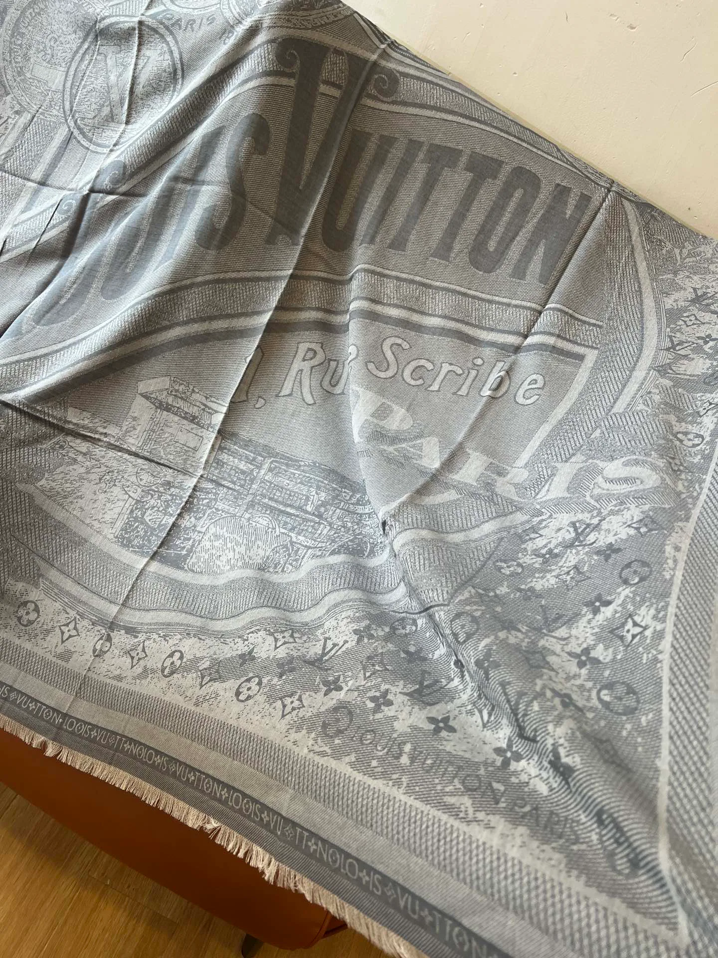 Шарфы Louis Vuitton 57112