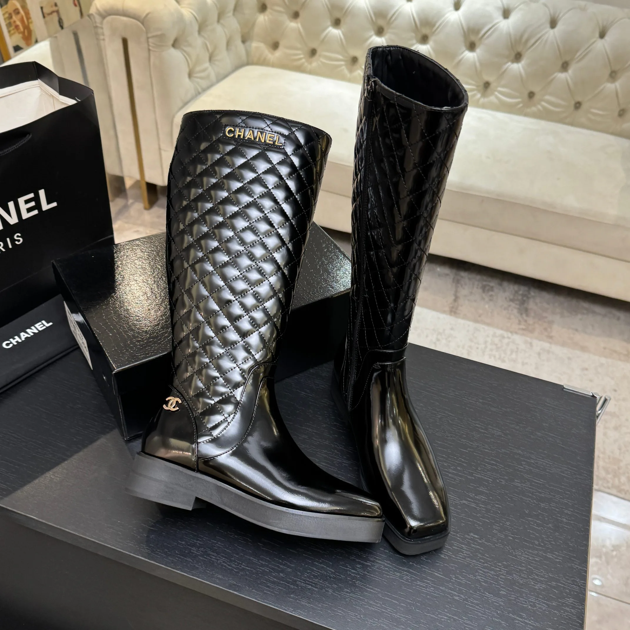 Сапоги Женские Chanel 18062518