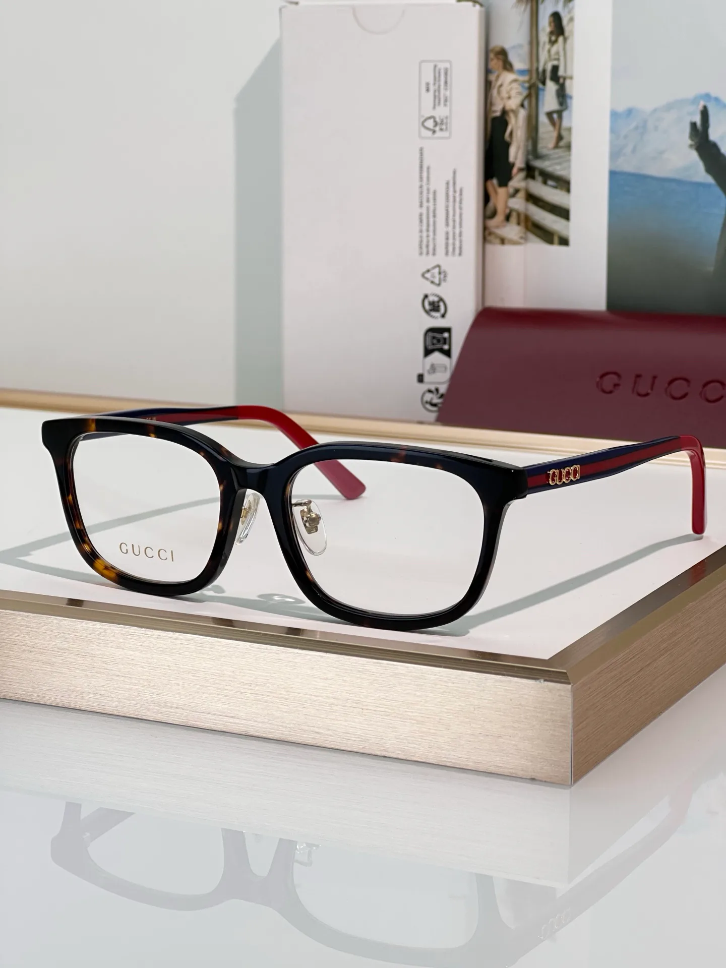 Очки Gucci 102429