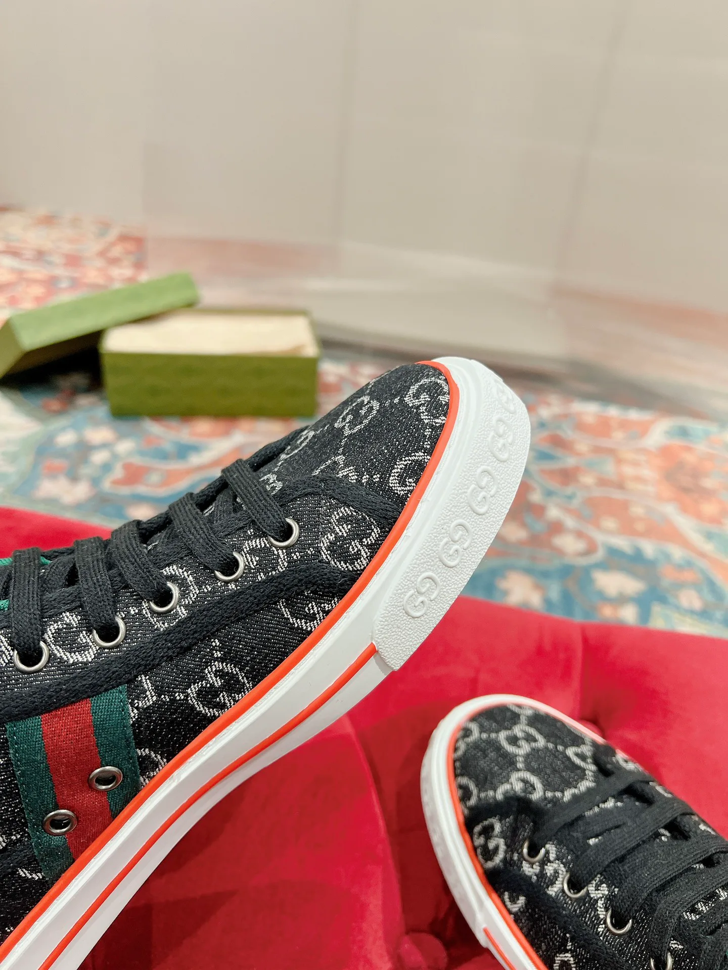 Кеды Женские Gucci 7024