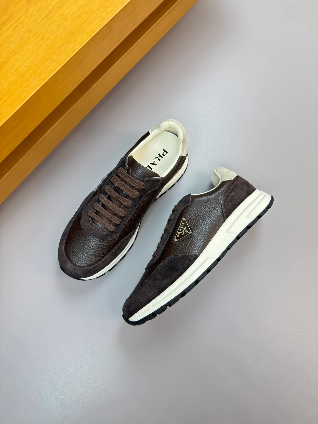 Кроссовки Мужские Prada 2389706