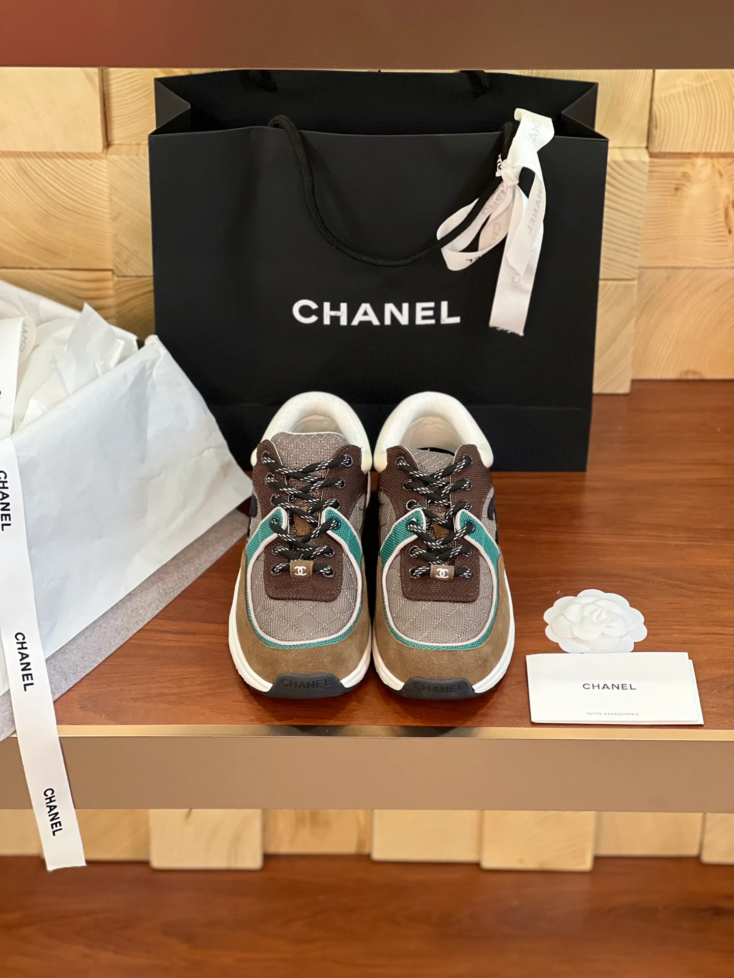 Кроссовки Женские Chanel 1021221