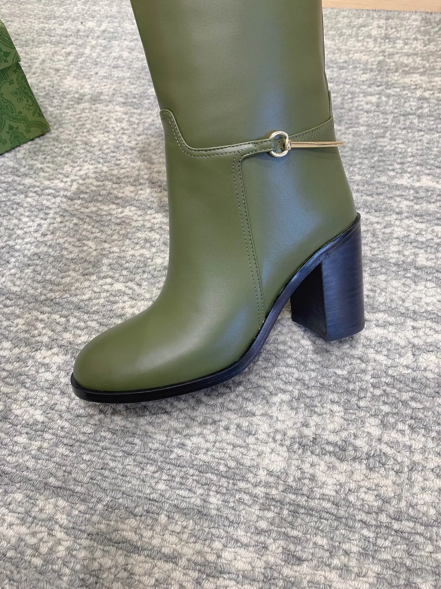 Сапоги Женские Gucci 19561557