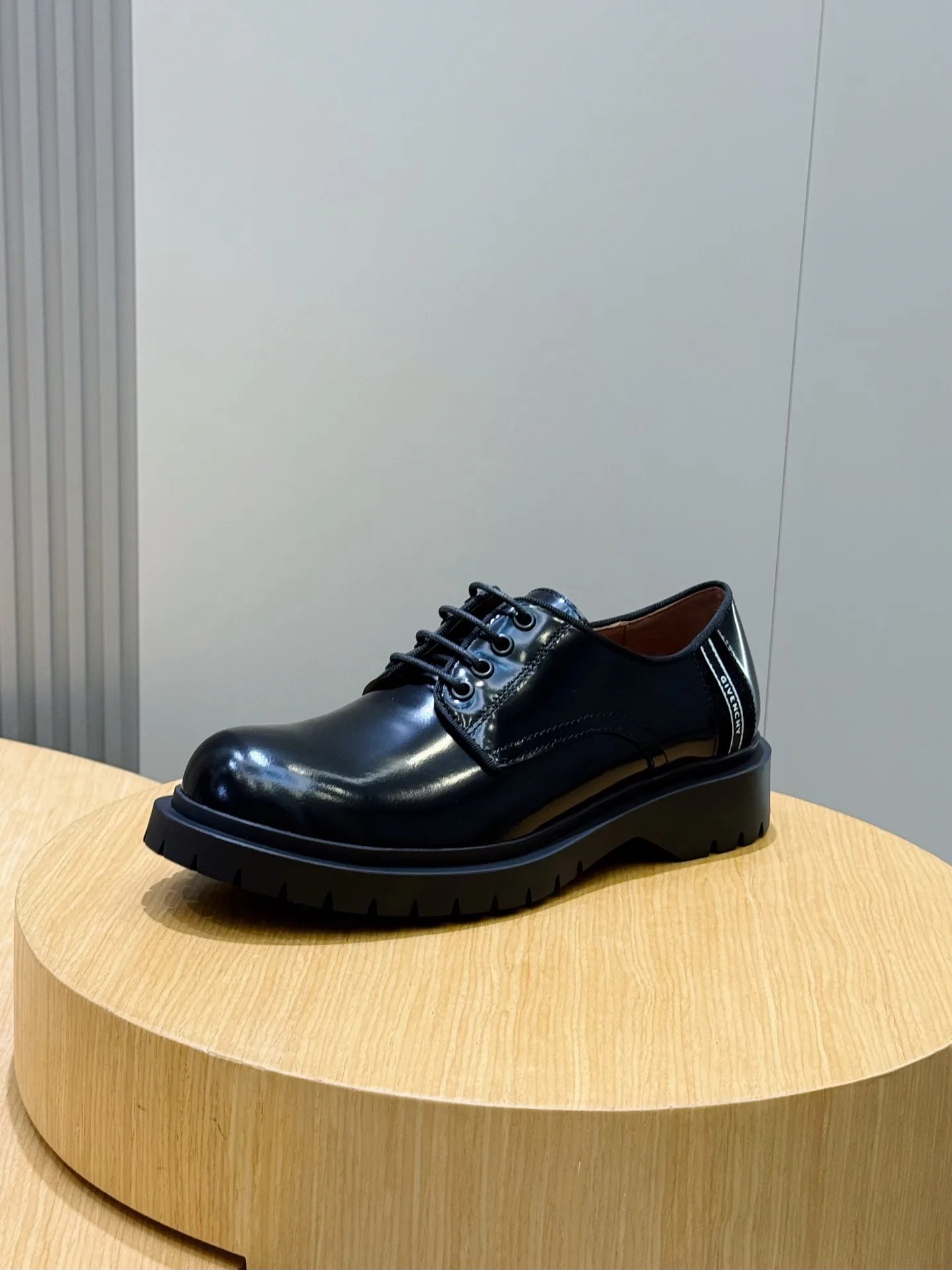 Ботинки Мужские Givenchy 1886622