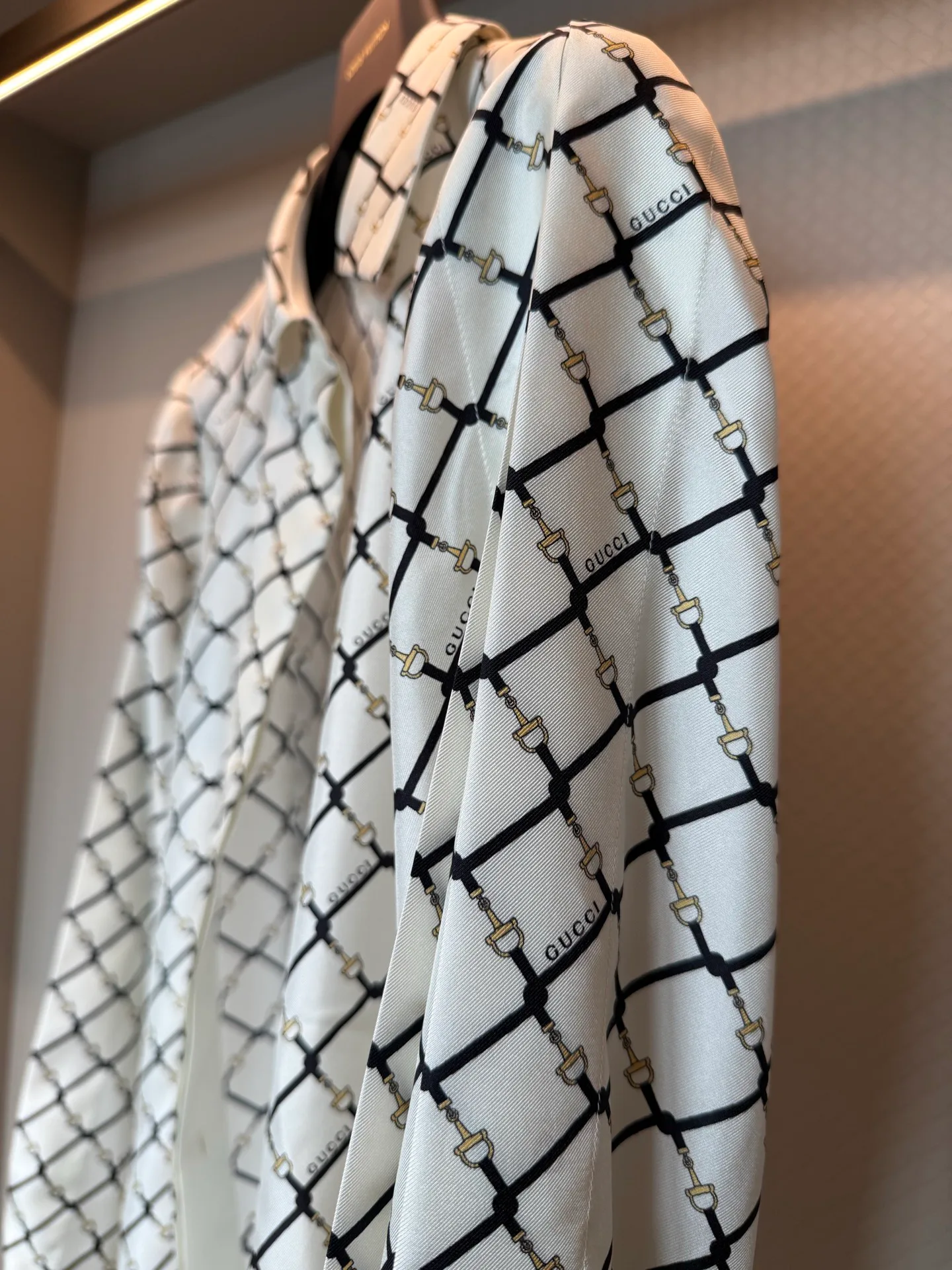 Рубашки Женские Gucci 595233