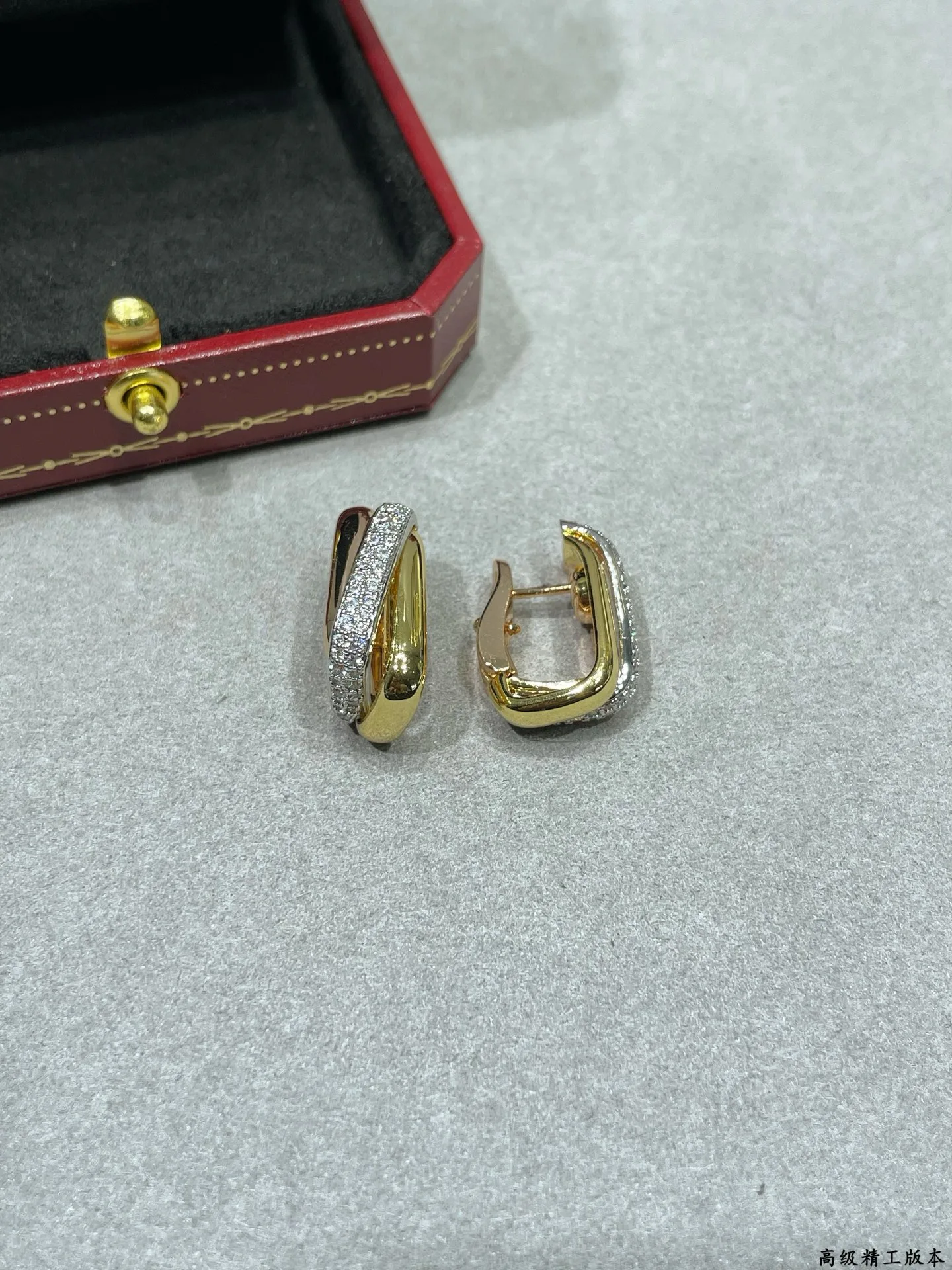 Бижутерия Cartier 462101