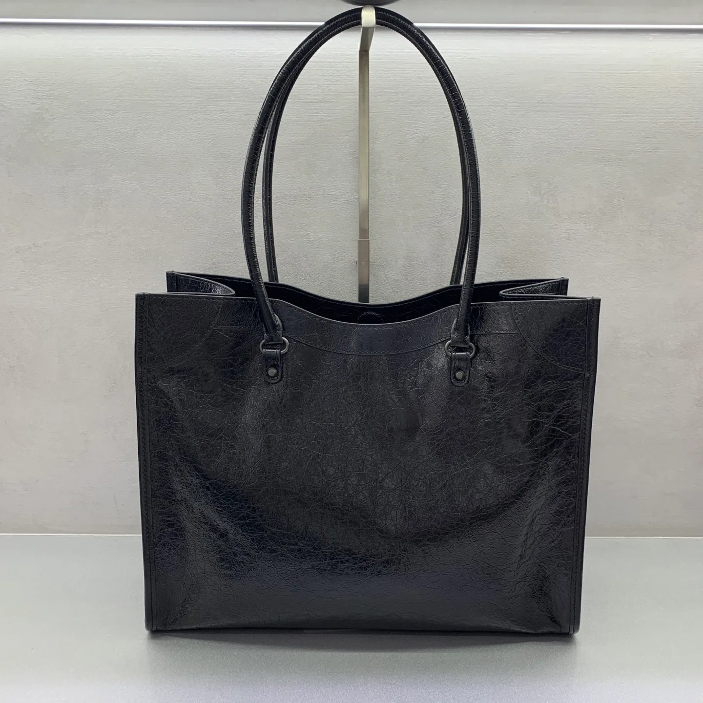 Классические Сумки Женские Balenciaga 4737076