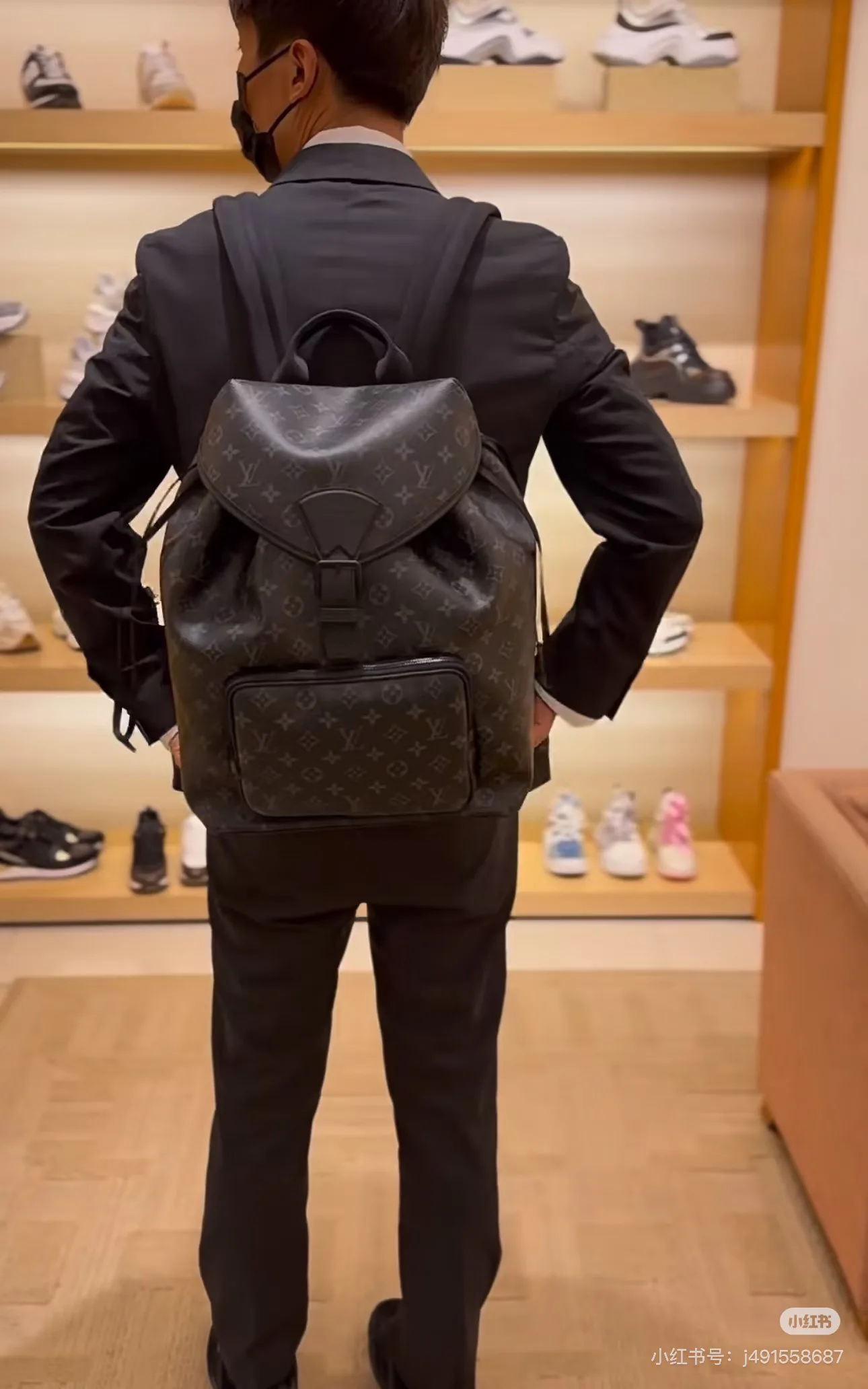 Рюкзаки Мужские Louis Vuitton 1707893