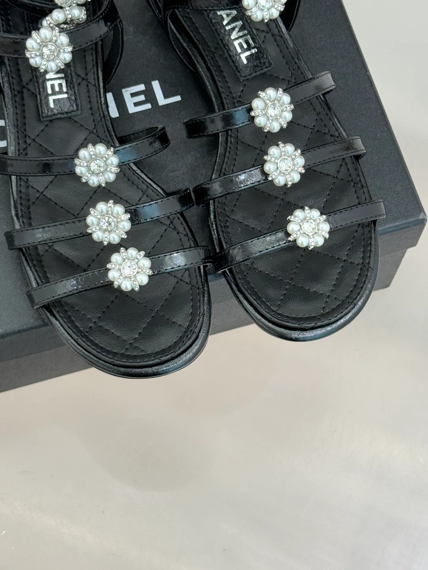 Сандалии Женские Chanel 9894916