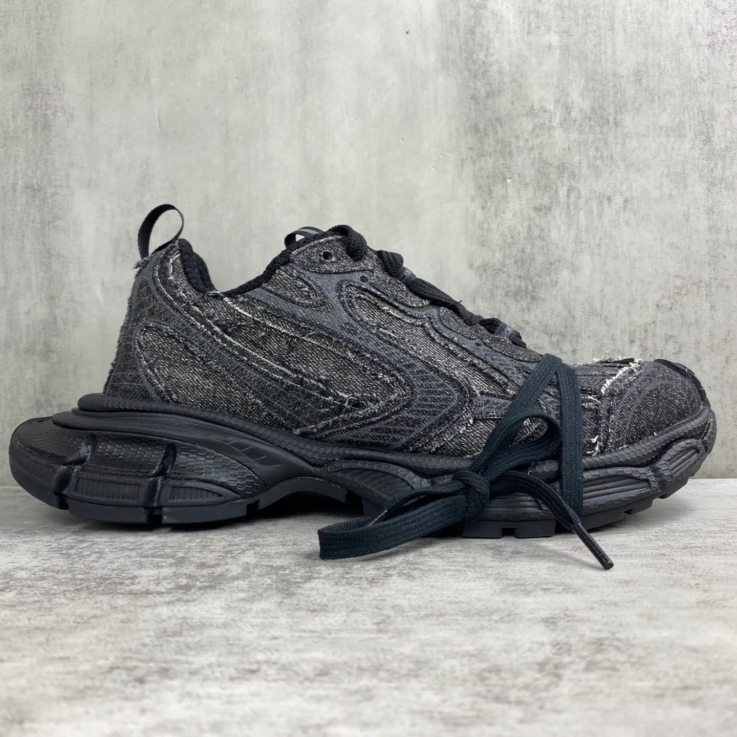 Кроссовки Женские Balenciaga 11102643