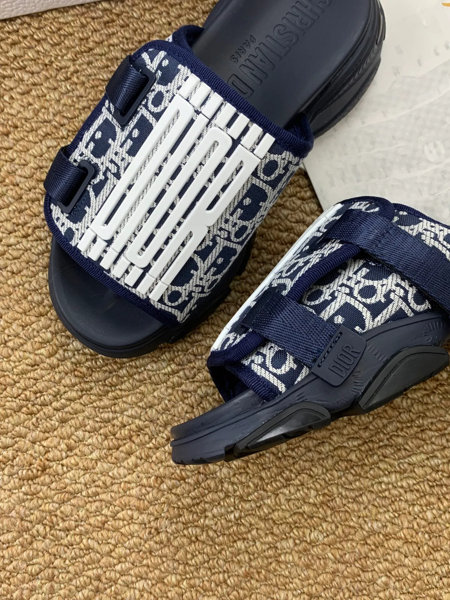 Шлепанцы Женские Christian Dior 17545235