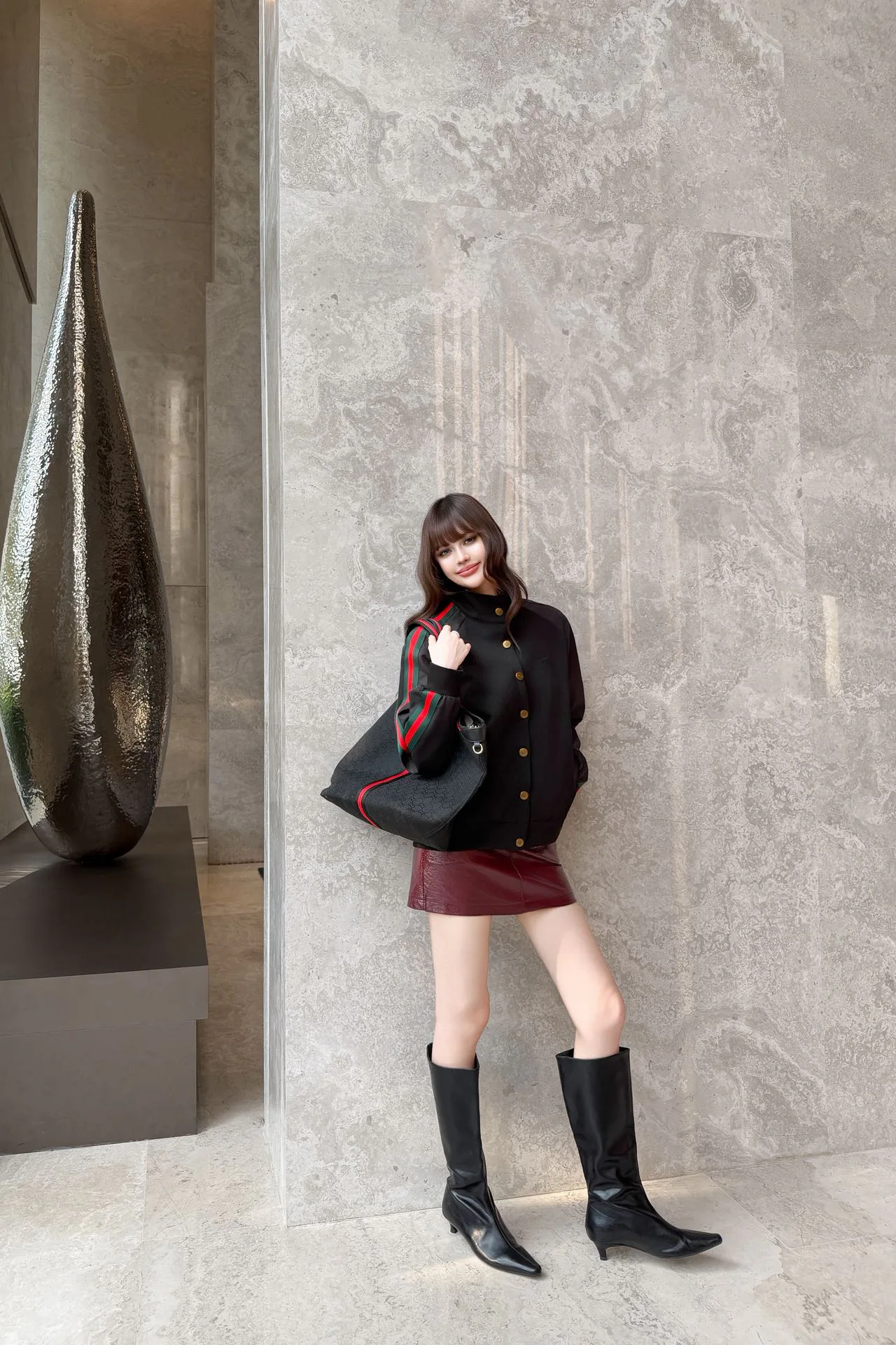 Куртки И Пуховики Женские Gucci 18962475