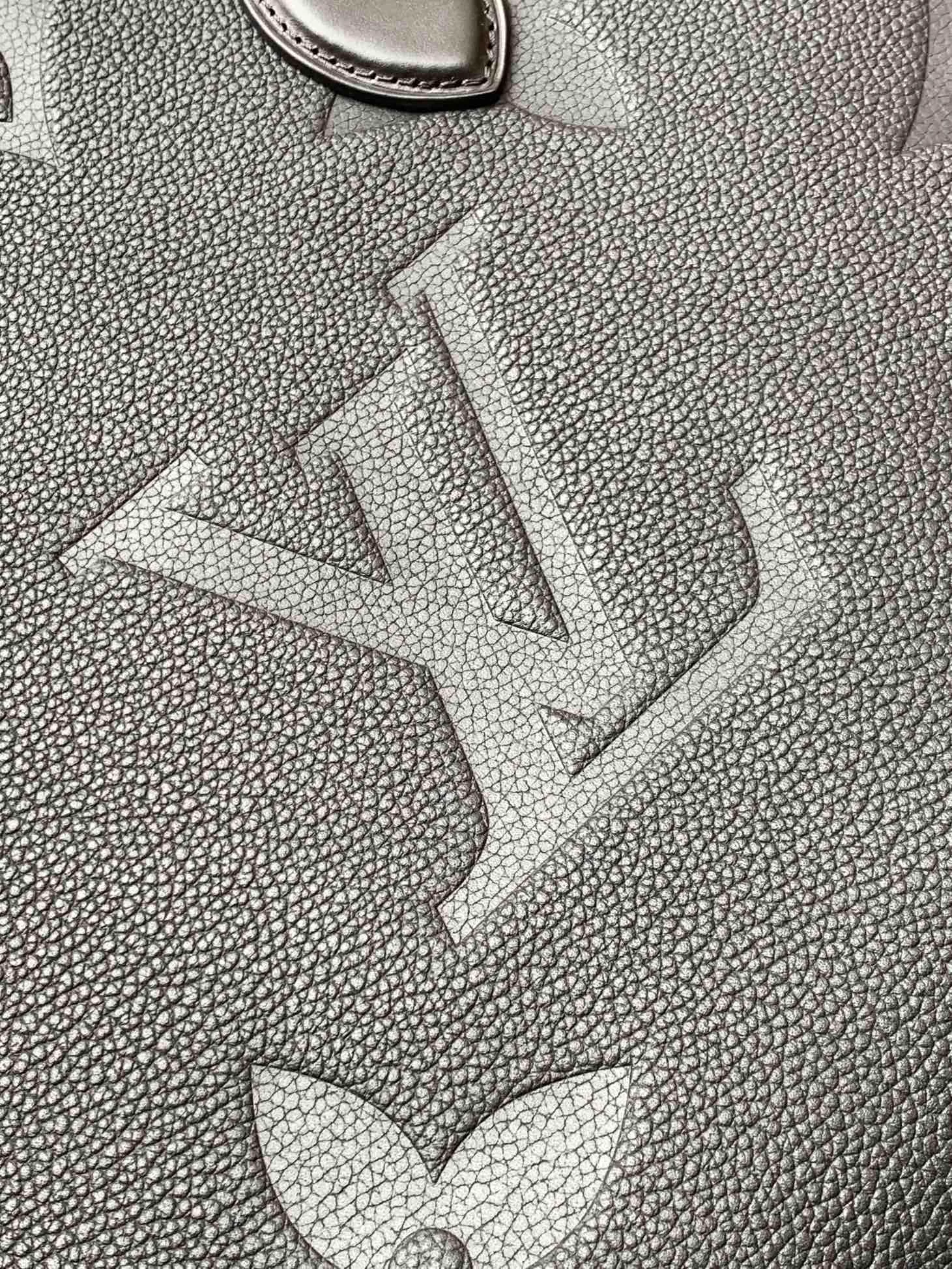Классические Сумки Женские Louis Vuitton 18148125