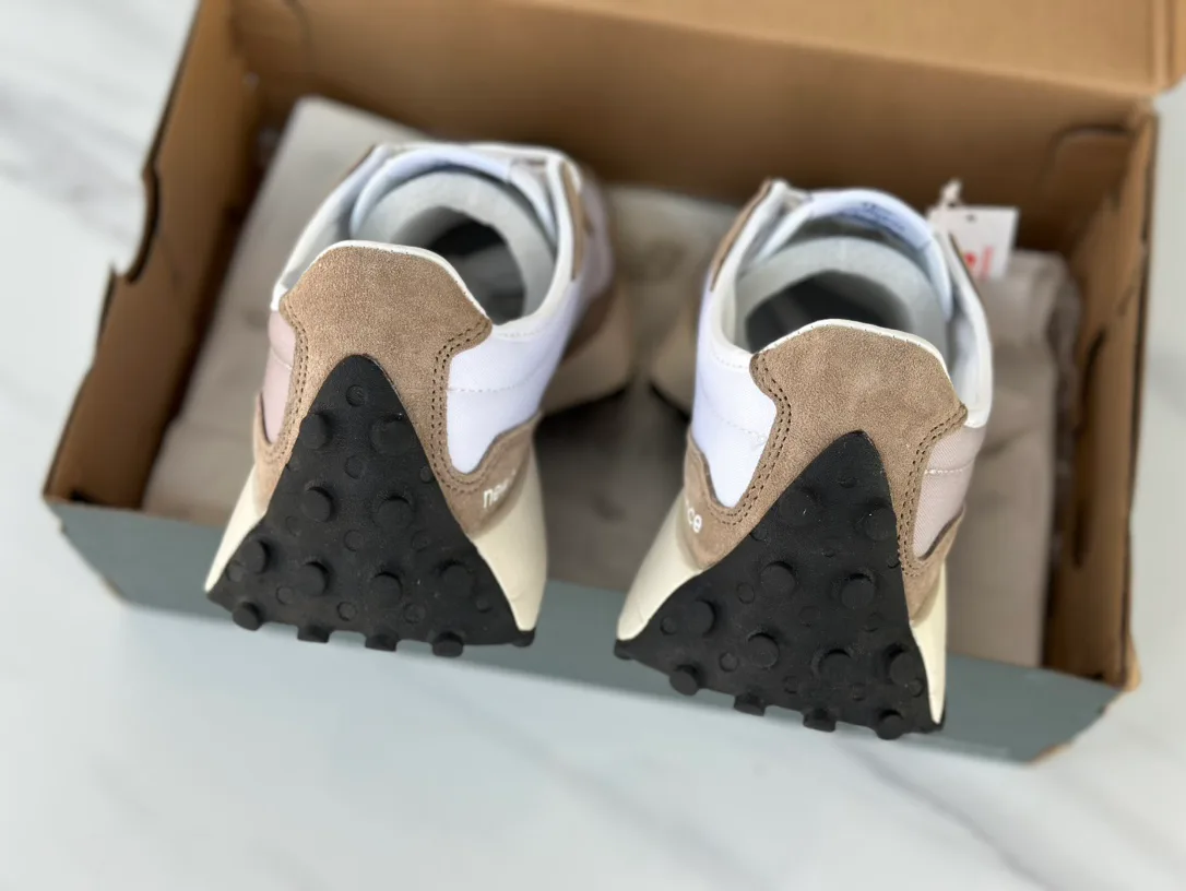 Кроссовки Женские New Balance 11104