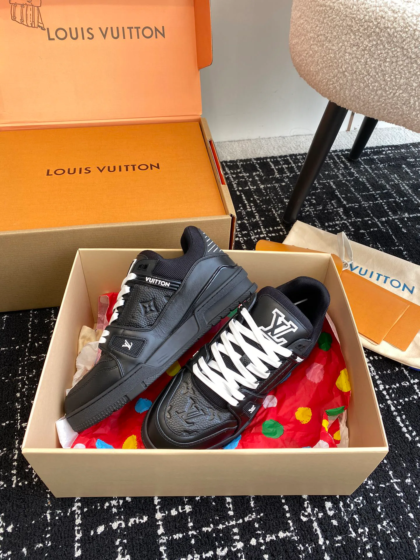 Кроссовки Женские Louis Vuitton 5790921