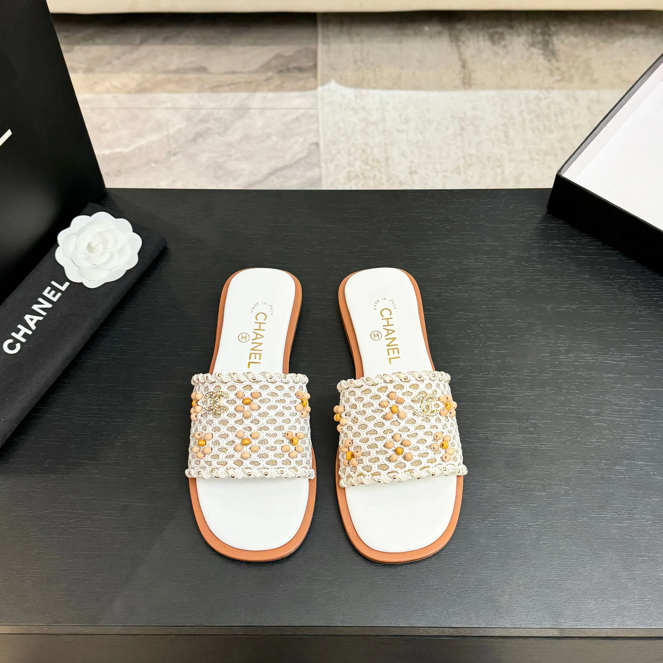 Шлепанцы Женские Chanel 10611362