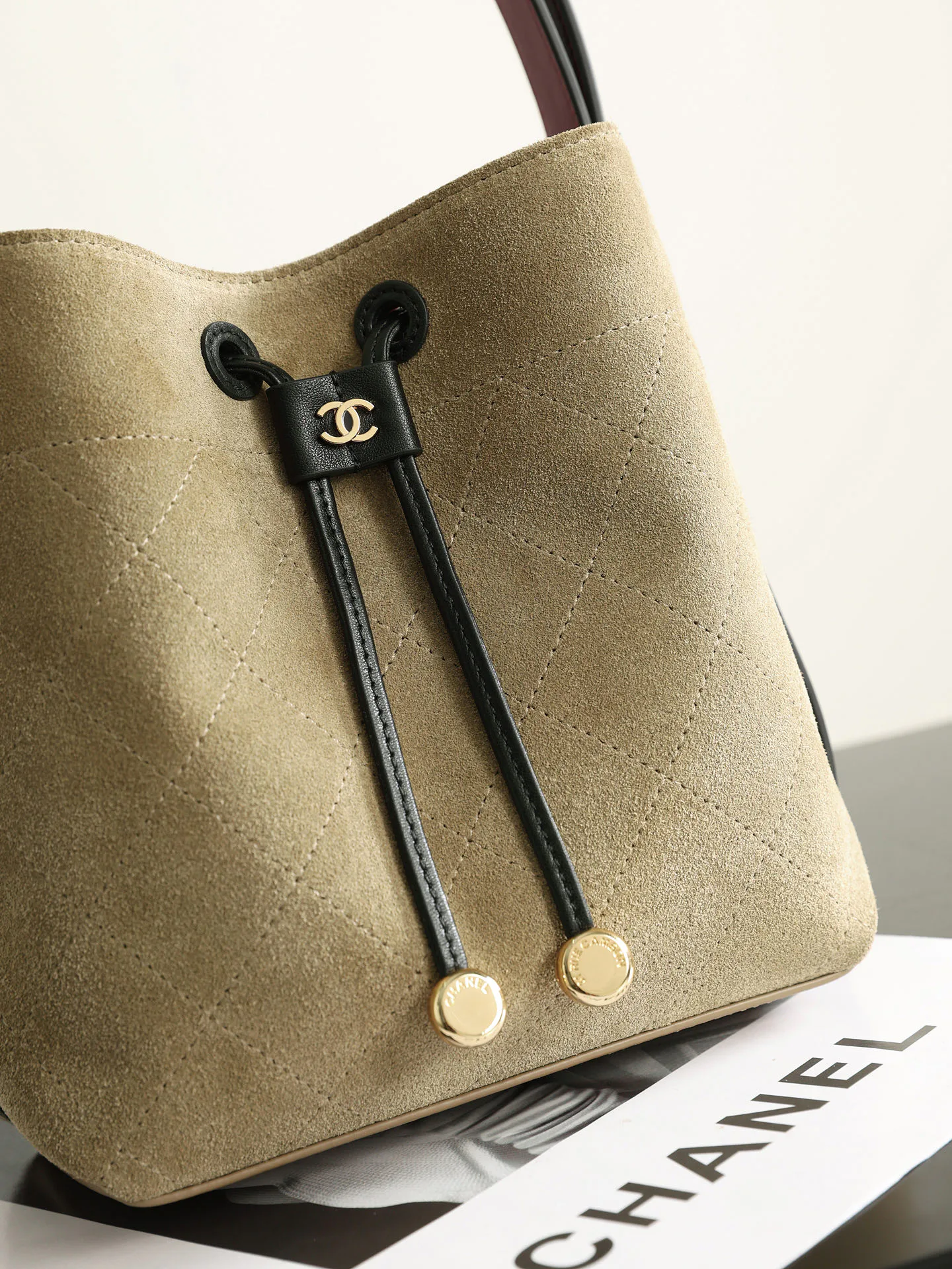 Классические Сумки Женские Chanel 18147686