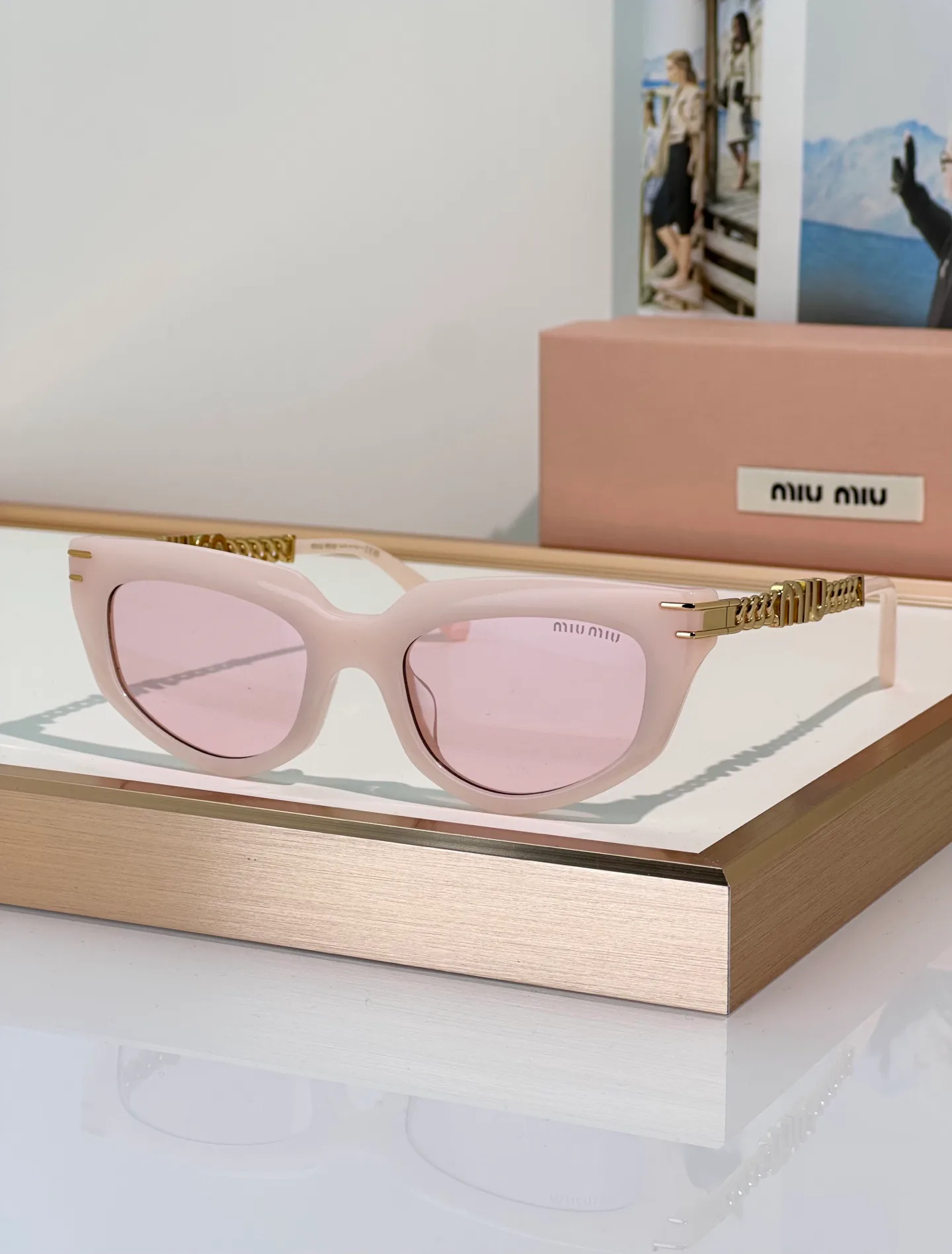 Очки Miu Miu 12959430