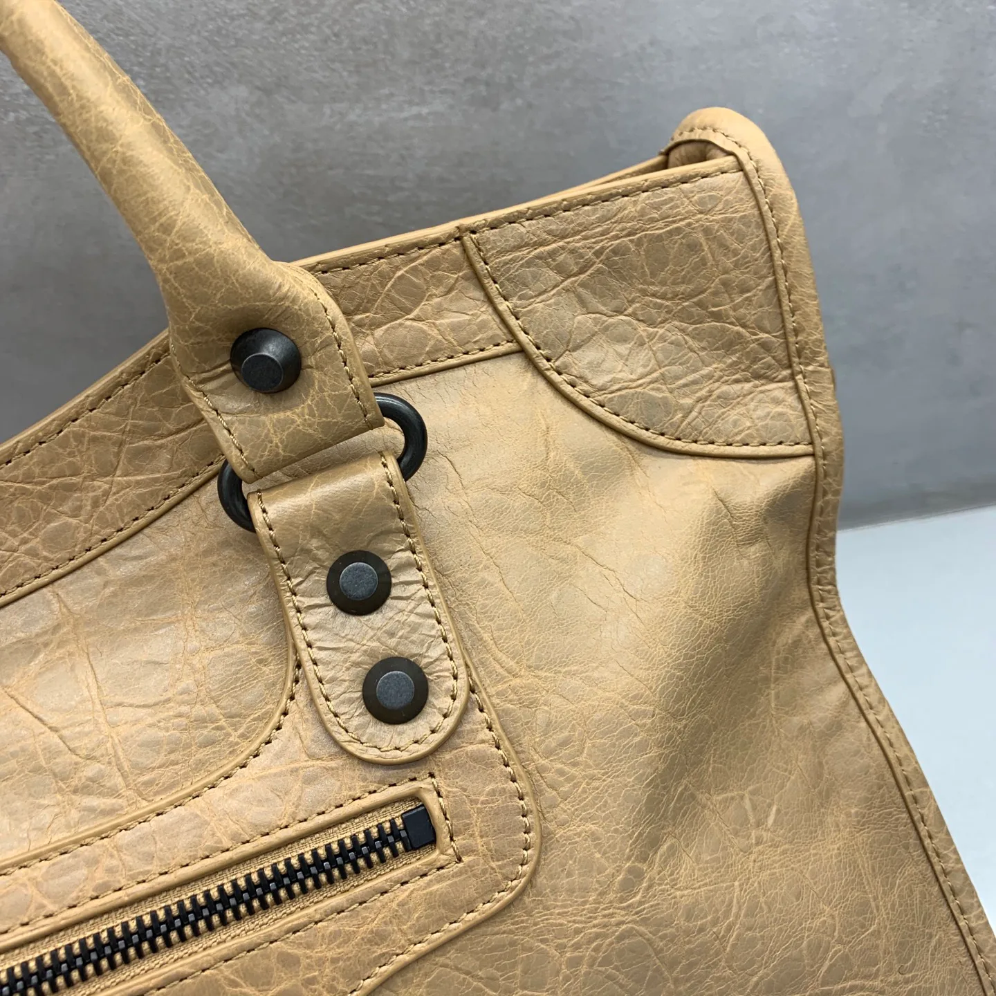 Классические Сумки Женские Balenciaga 11305264