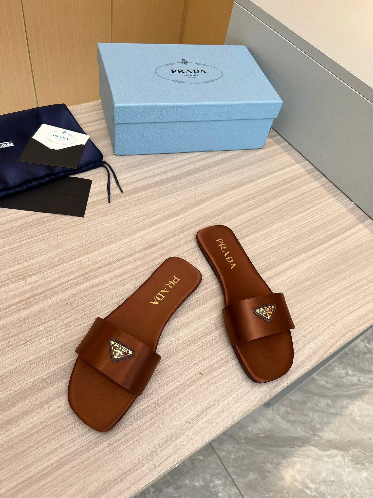 Босоножки Женские Prada 11386432