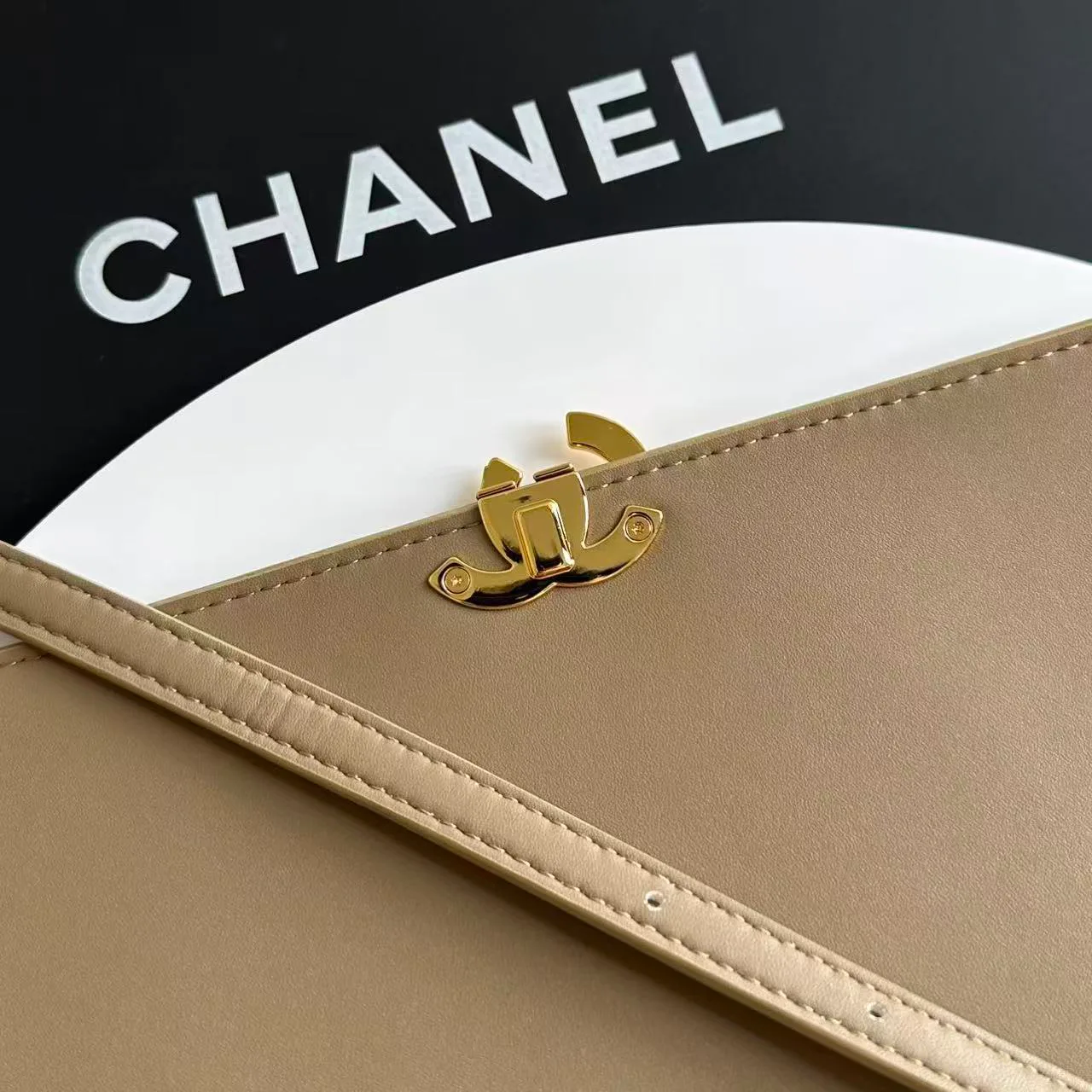 Классические Сумки Женские Chanel 18058420