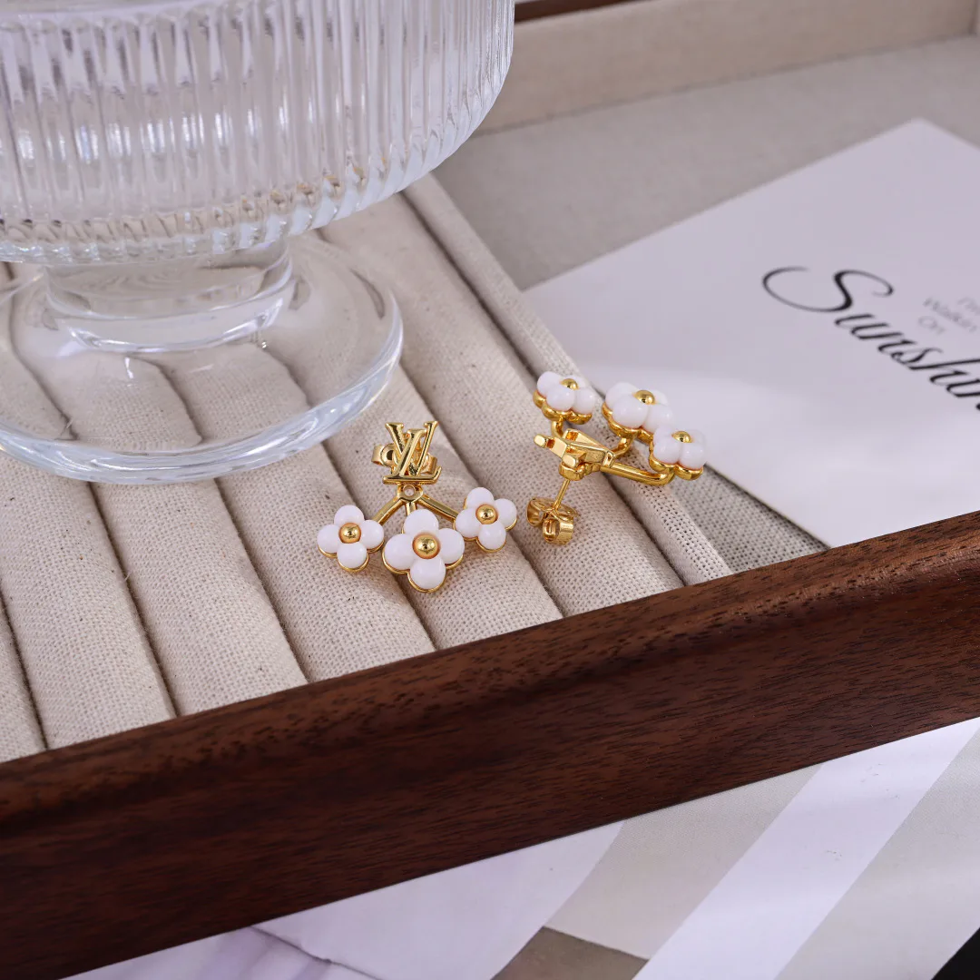 Бижутерия Louis Vuitton 82196