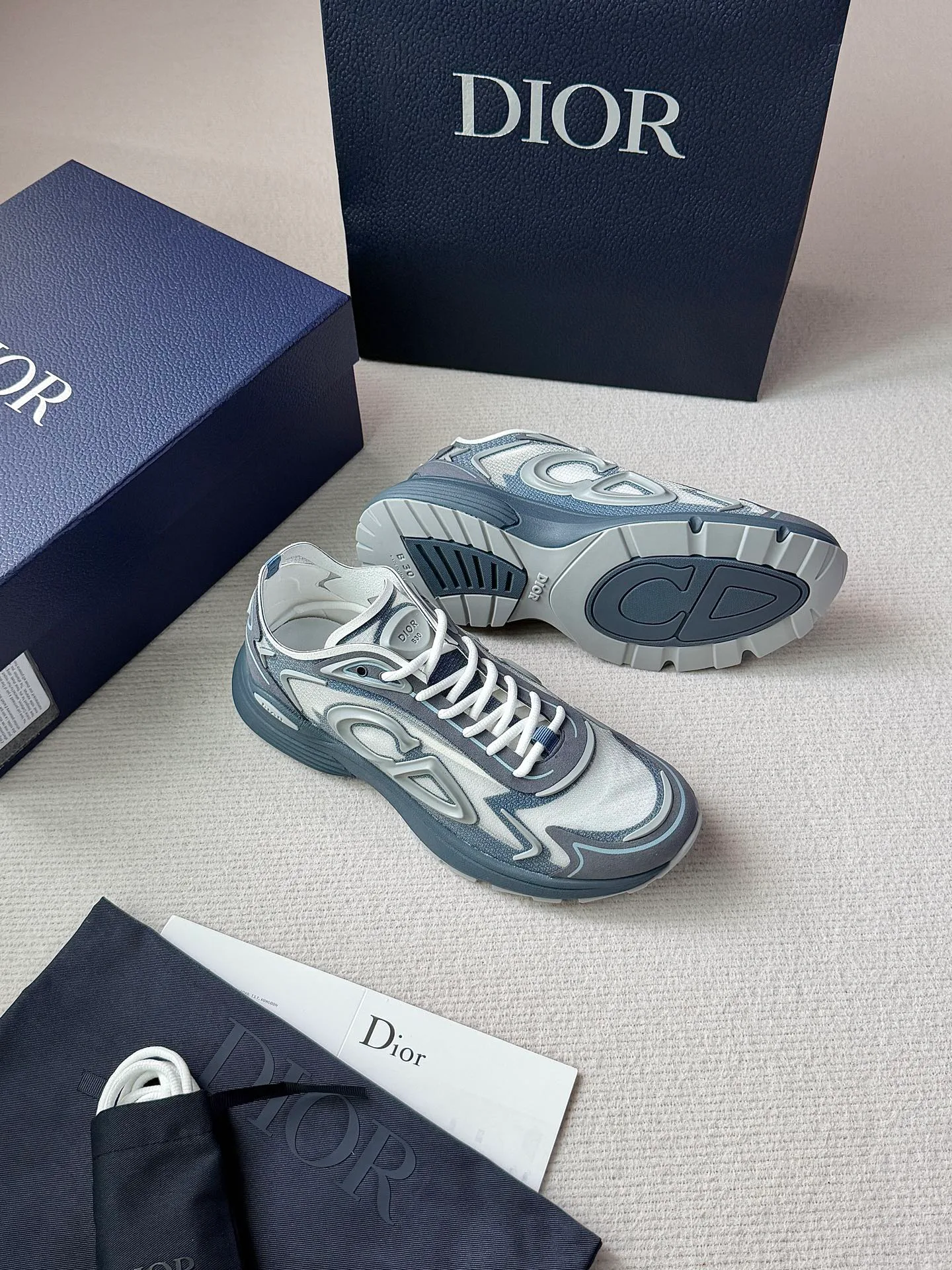 Кроссовки Мужские Christian Dior 13440969