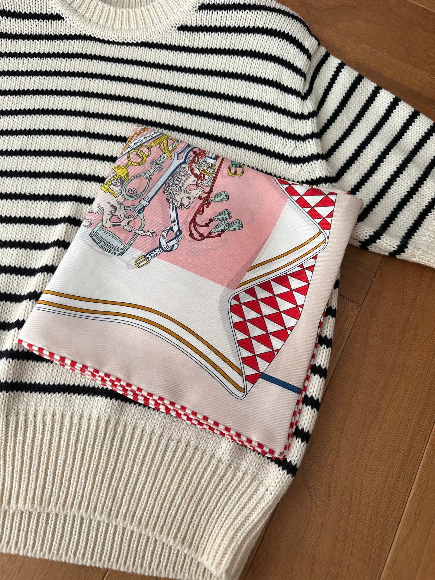 Шарфы Hermes 15384