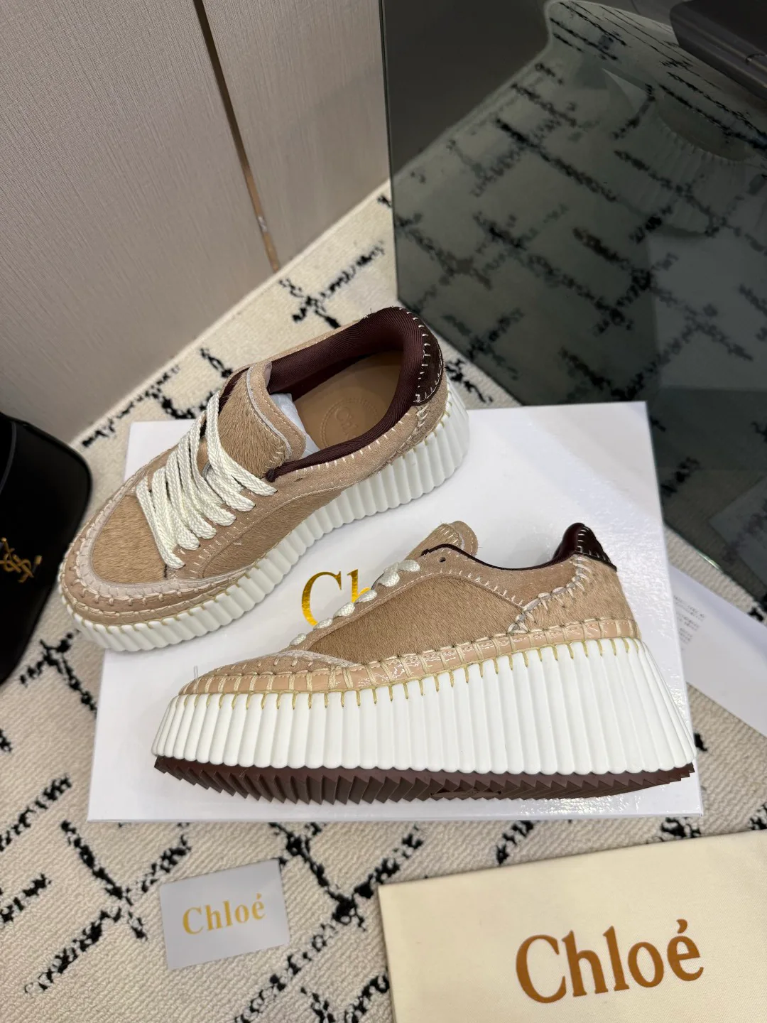 Кроссовки Женские Chloe 19336889