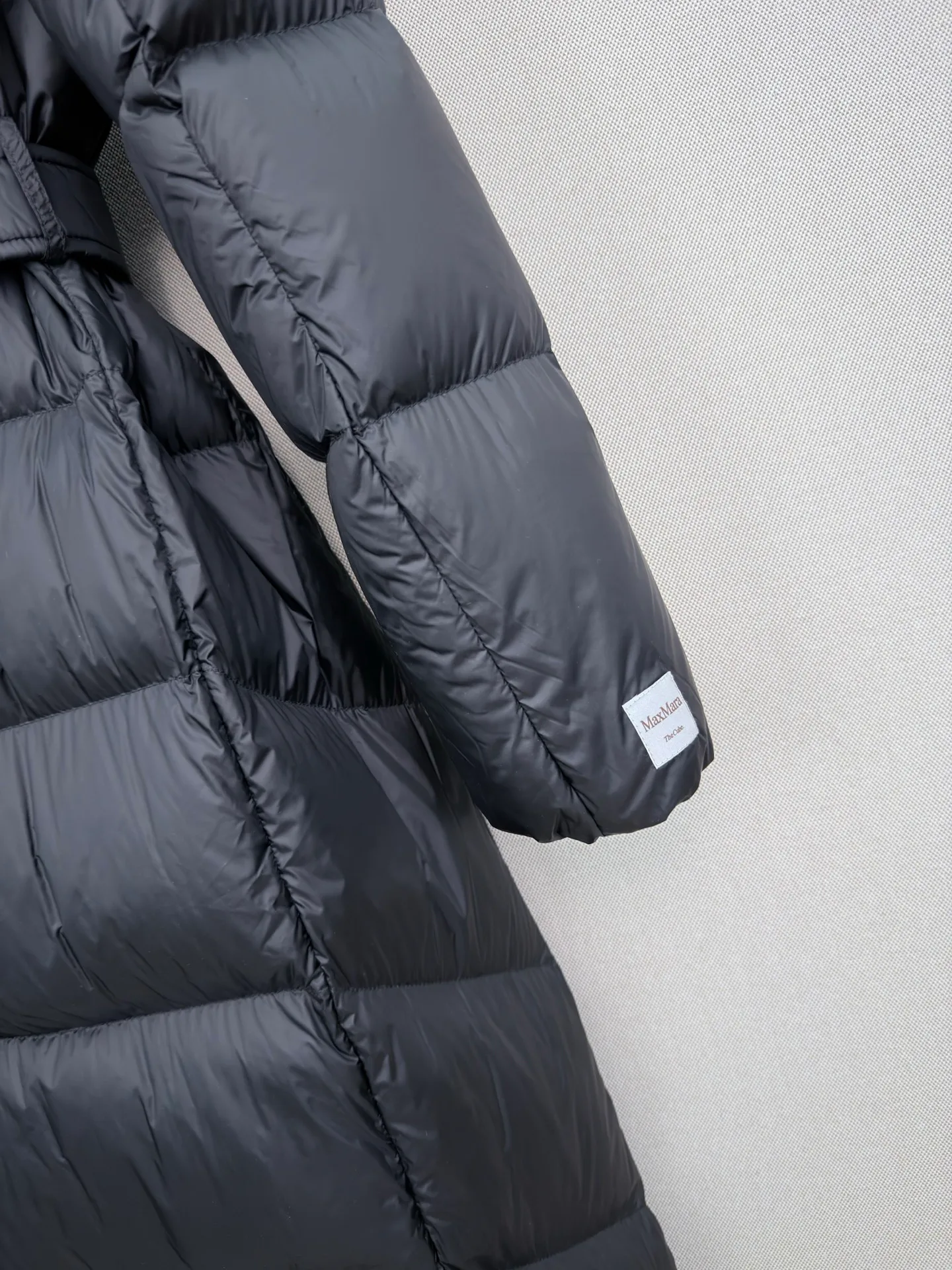 Куртки И Пуховики Женские Max Mara 18600957