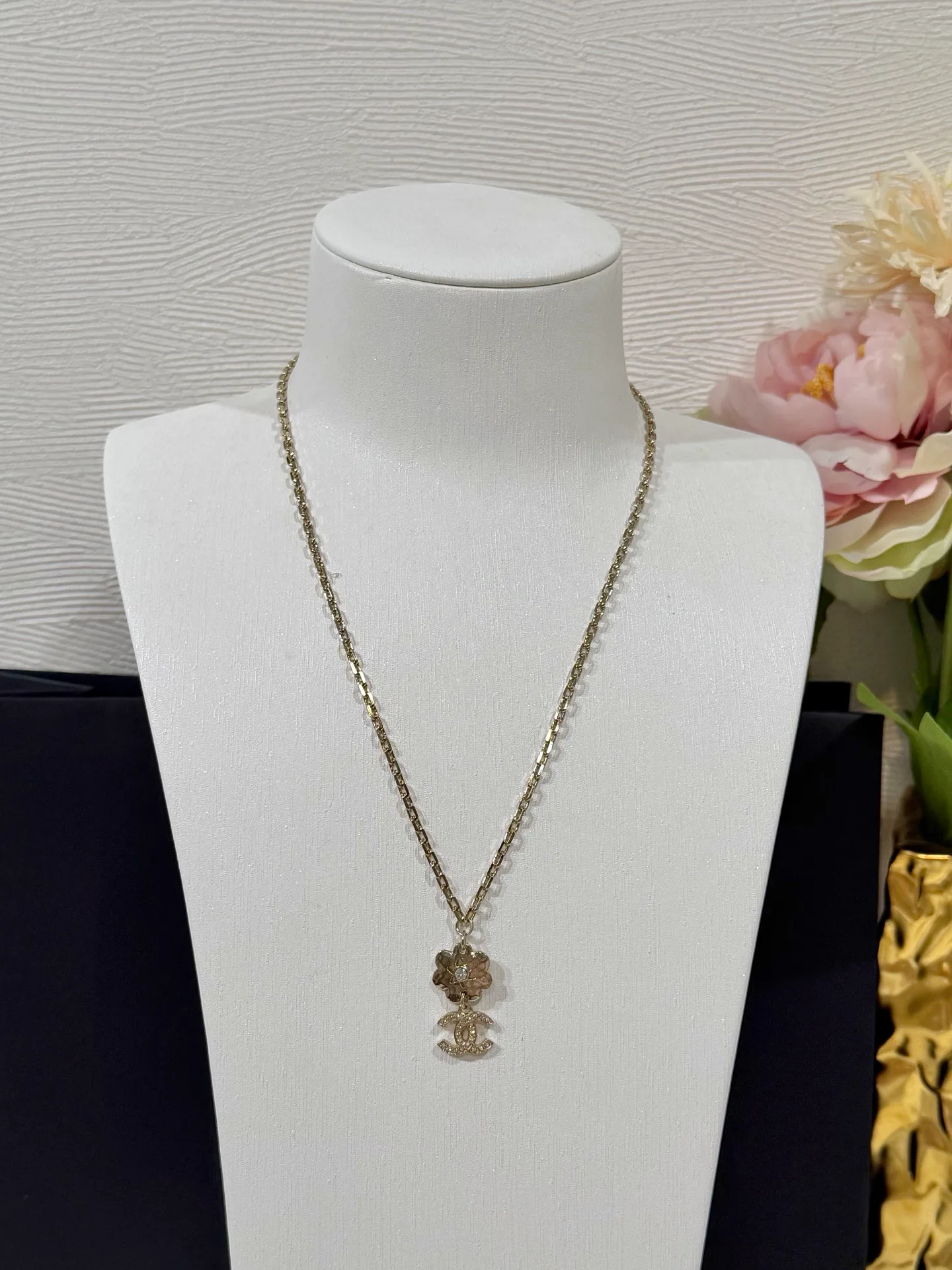 Бижутерия Chanel 17868609