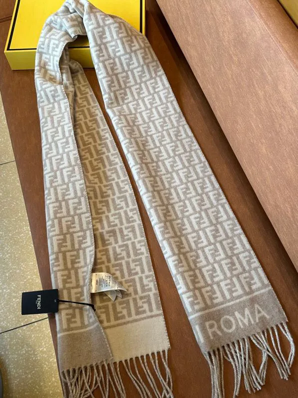 Шарфы Fendi 5901024