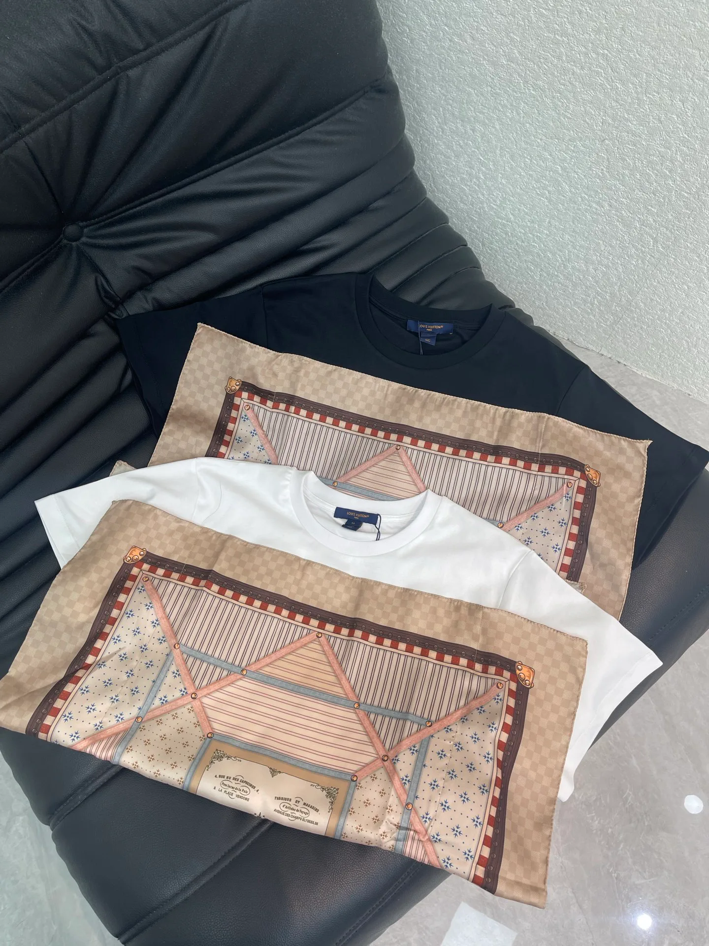 Футболки Женские Louis Vuitton 13292439
