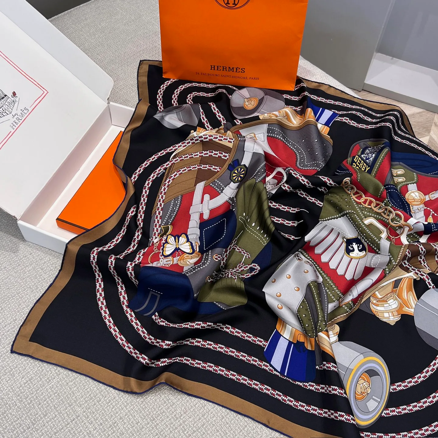 Платки Hermes 17991436