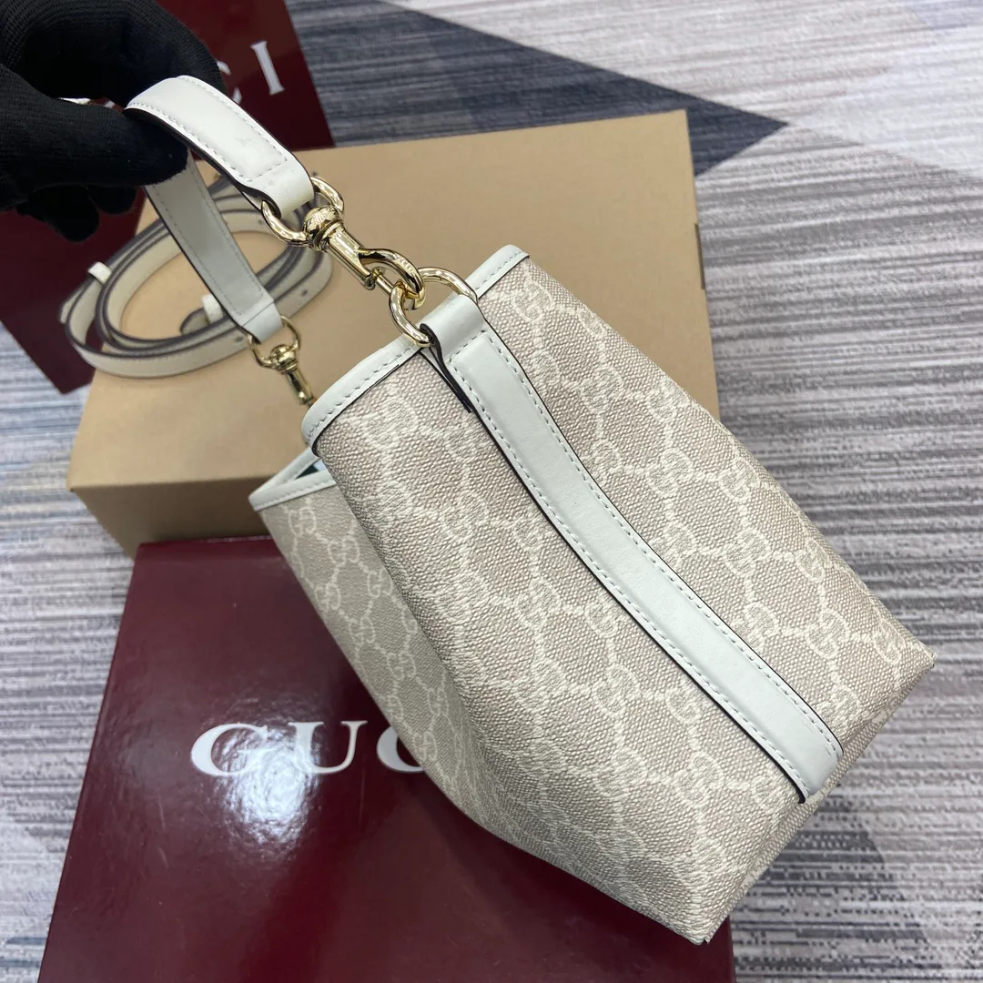 Классические Сумки Женские Gucci 11872187
