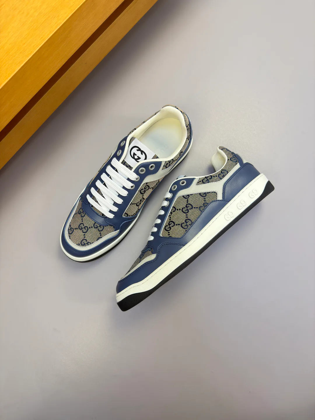 Кроссовки Мужские Gucci 18142458