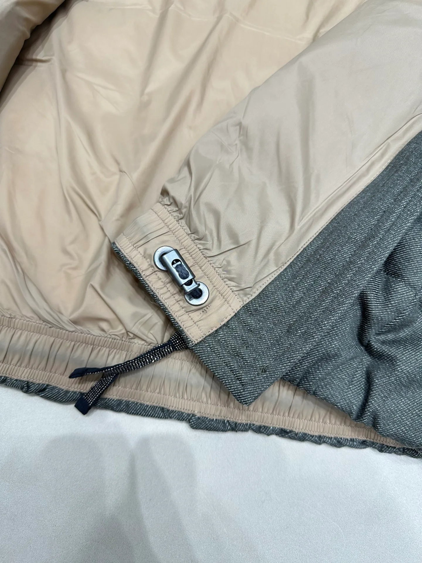 Куртки И Пуховики Женские Brunello Cucinelli 18237323