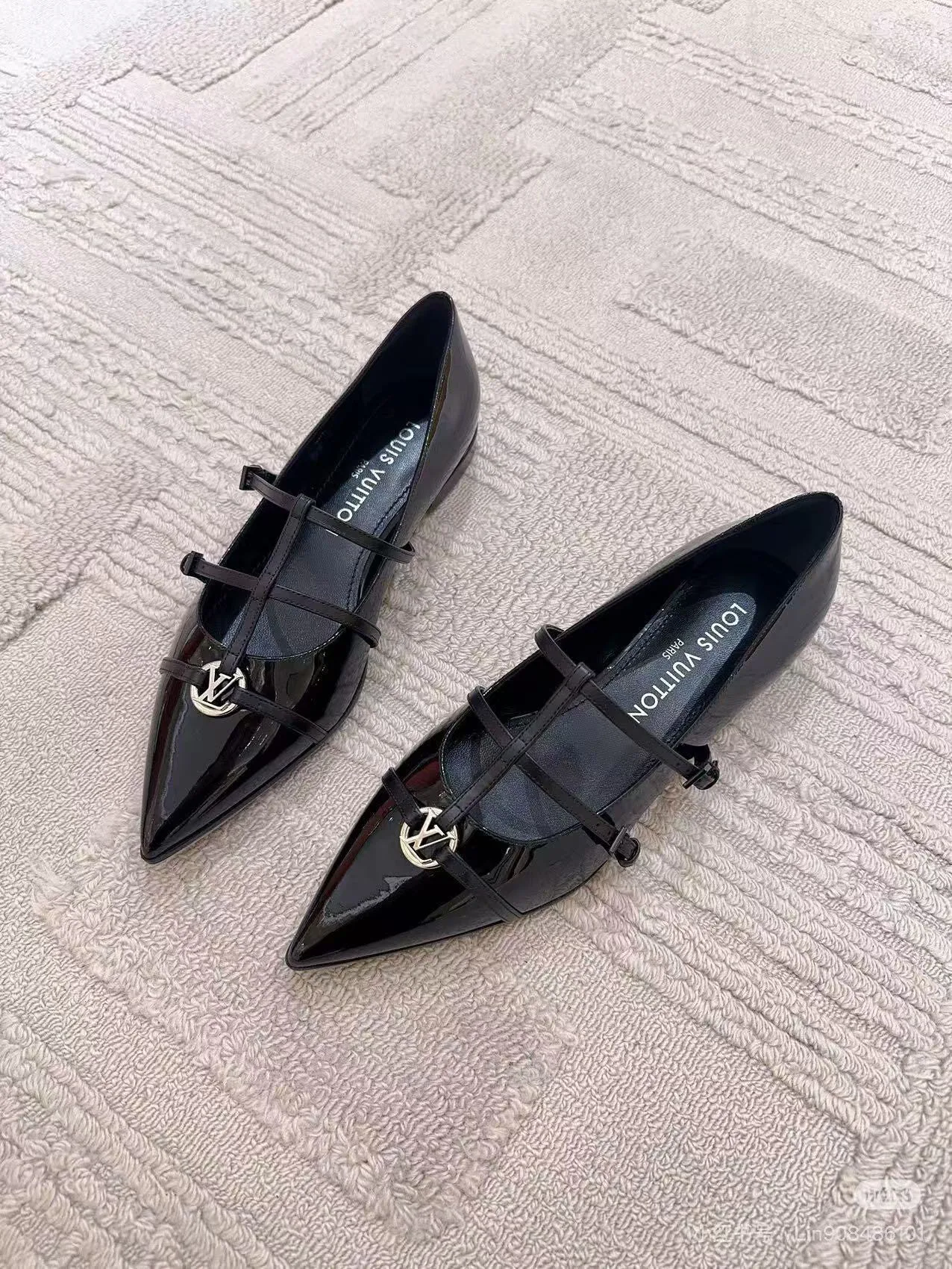 Туфли Женские Louis Vuitton 22105