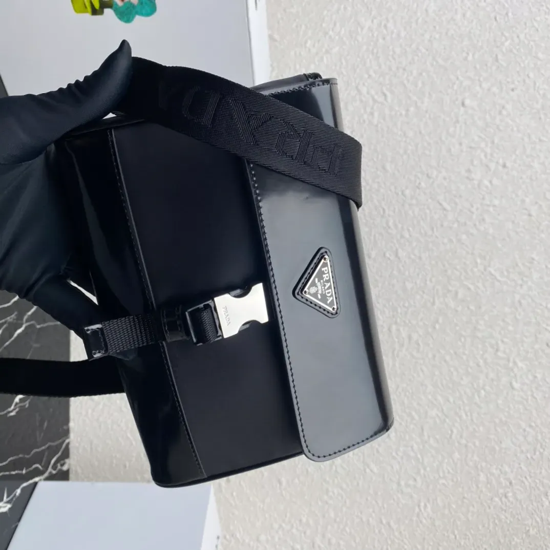 Сумки На Ремне Женские Prada 617127