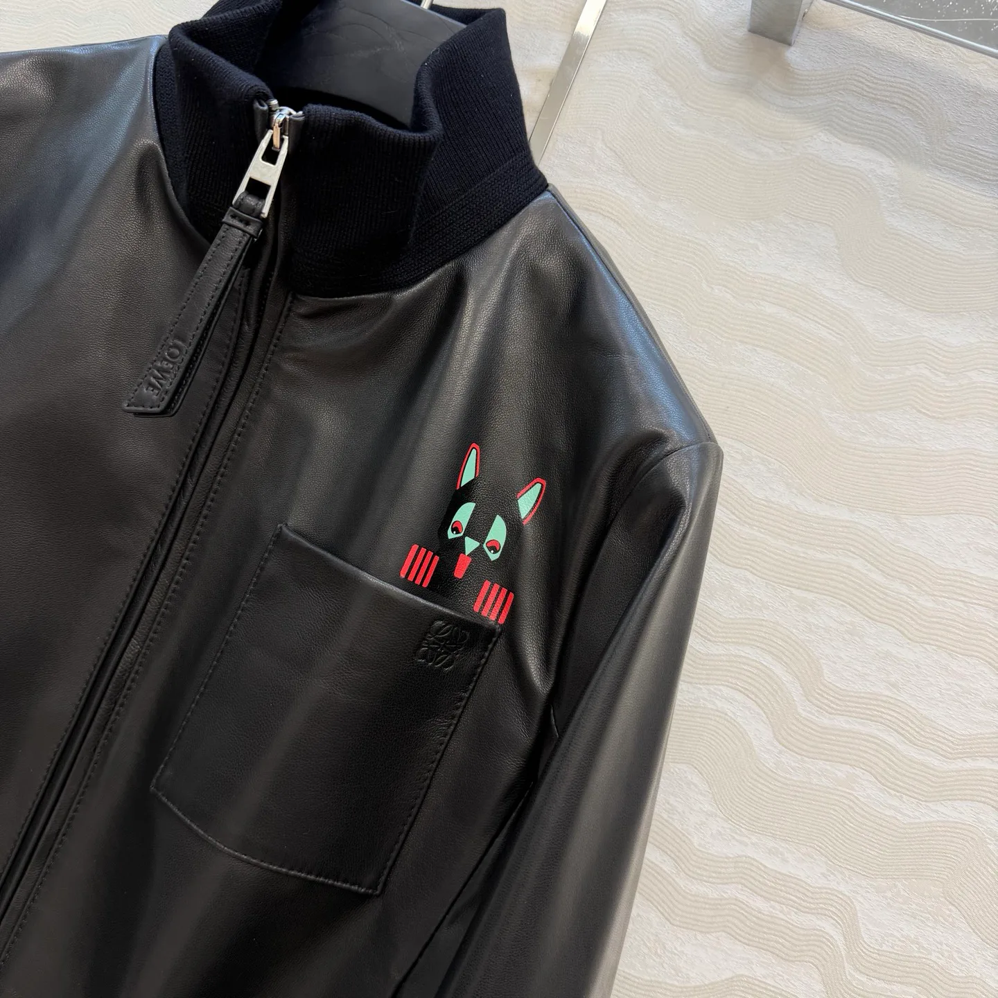 Кожаные Куртки И Дублёнки Женские Loewe 1407777