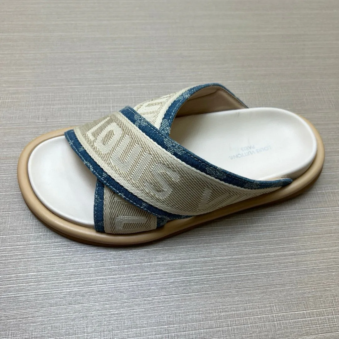 Шлепанцы Женские Louis Vuitton 9801552