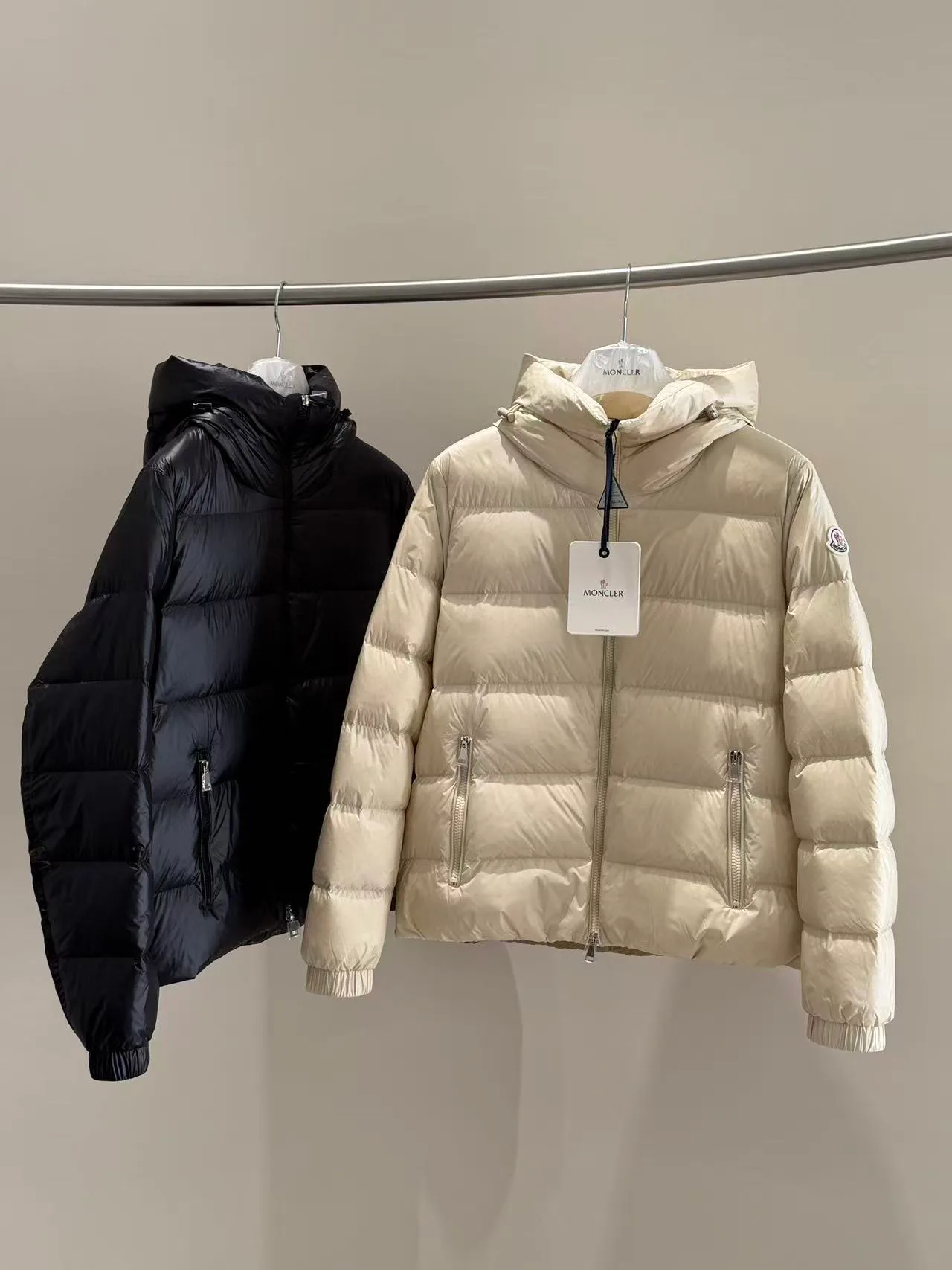 Куртки И Пуховики Женские Moncler 18184483