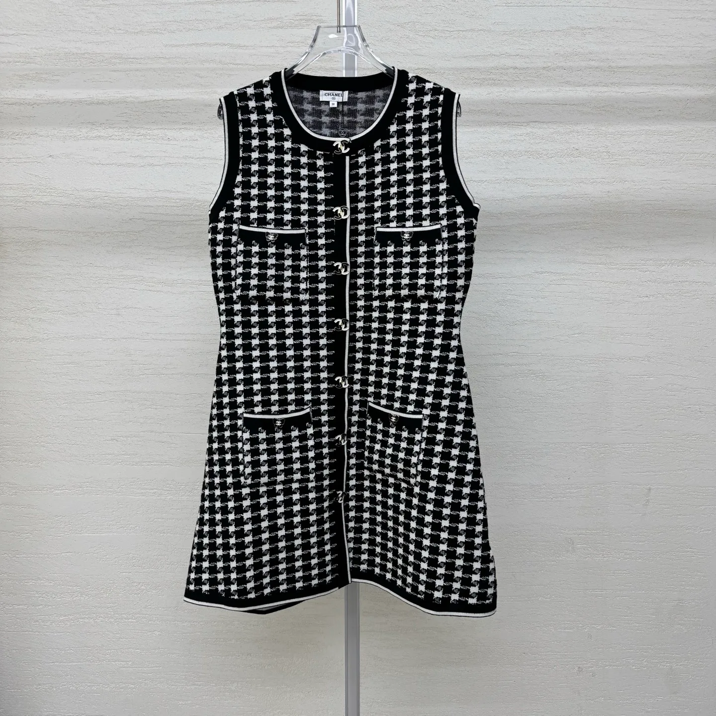 Платья Женские Chanel 11697212