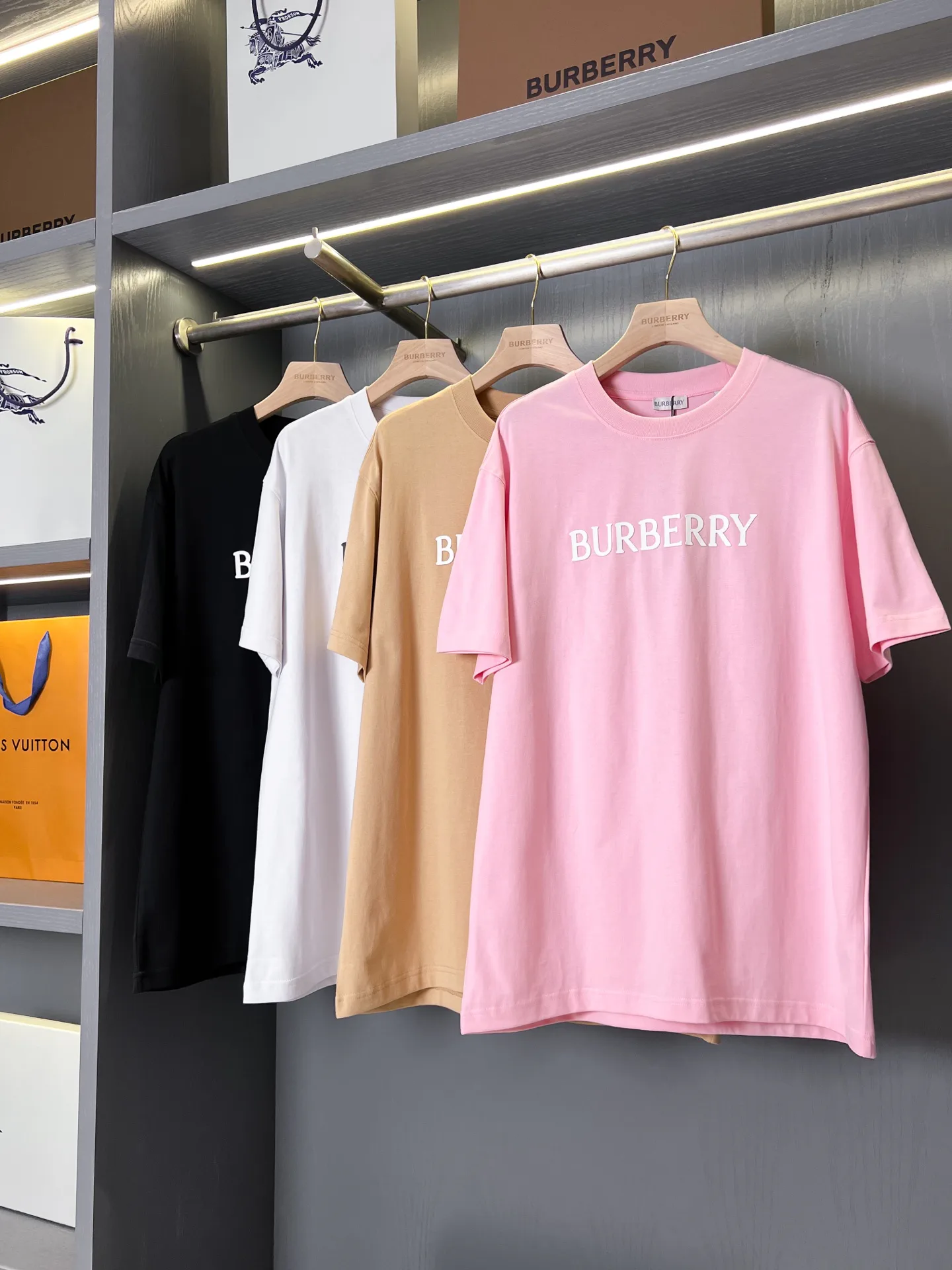 Футболки Женские Burberry 12093296