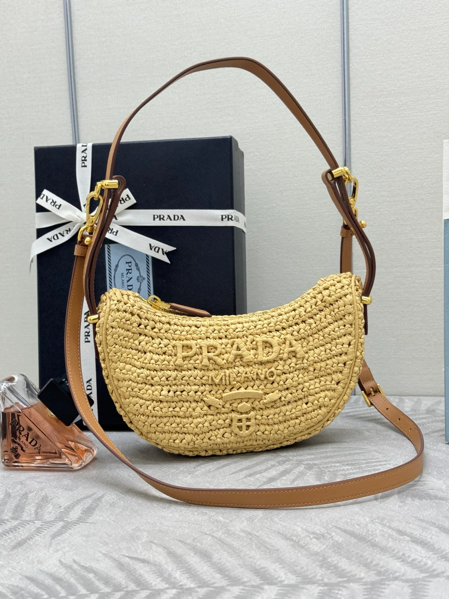 Сумки На Ремне Женские Bottega Veneta 14315354