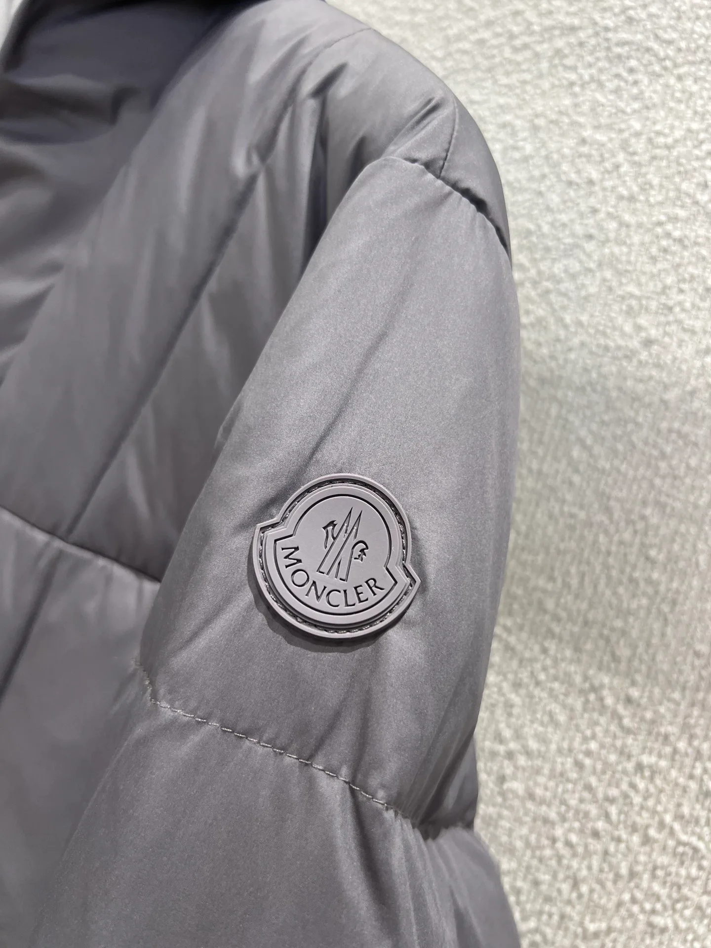 Куртки И Пуховики Женские Moncler 507098
