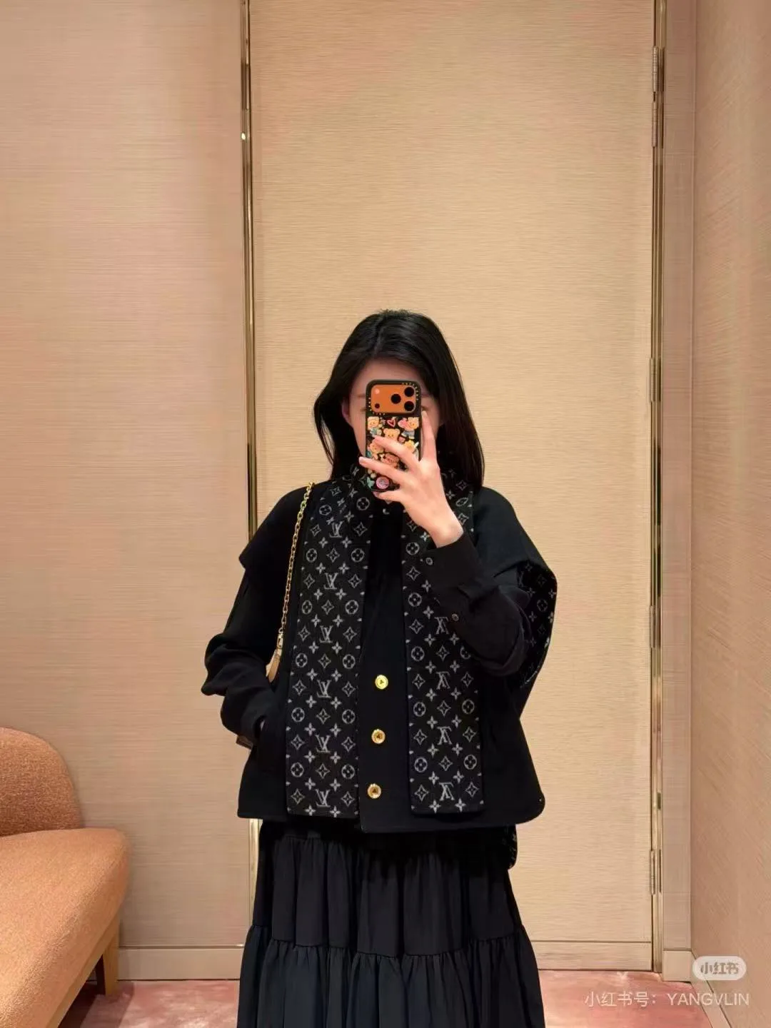 Жилеты Женские Louis Vuitton 18113318