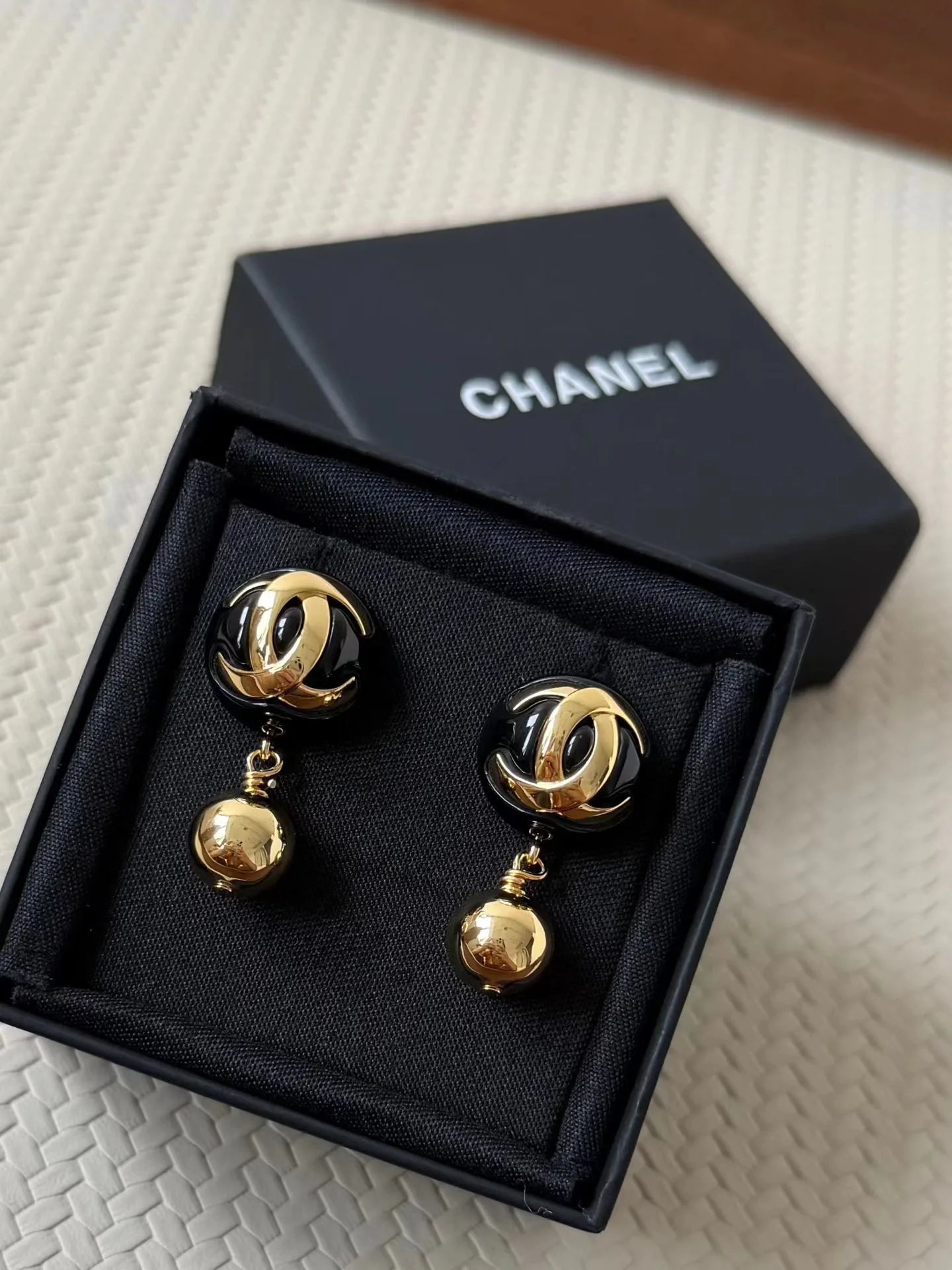 Бижутерия Chanel 18122998